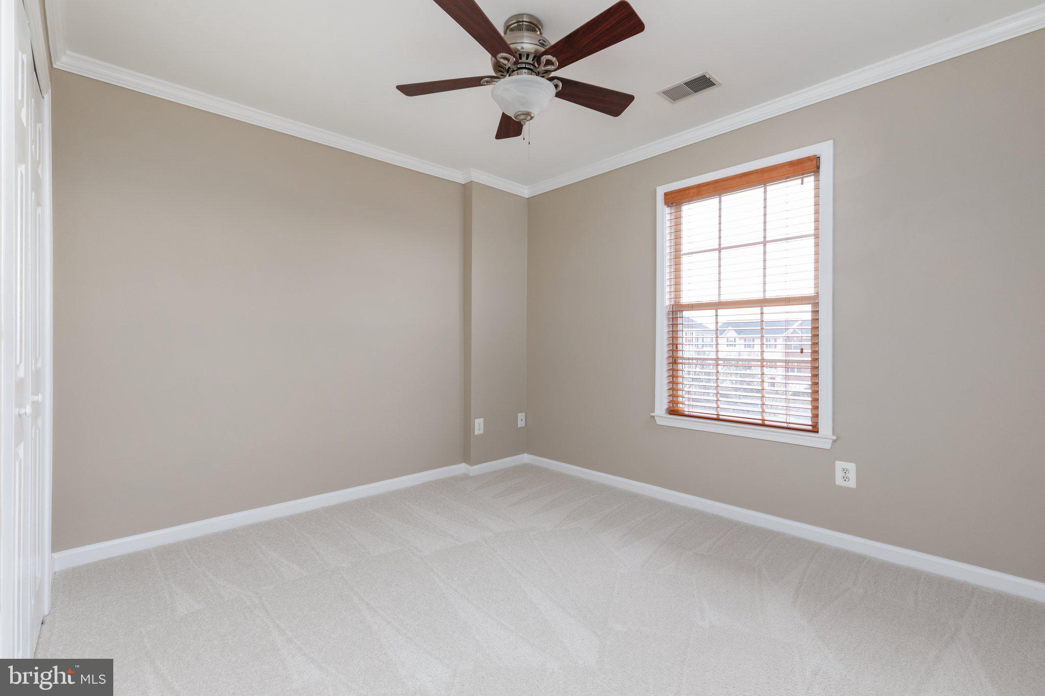 SYCAMORE HILL - Residential