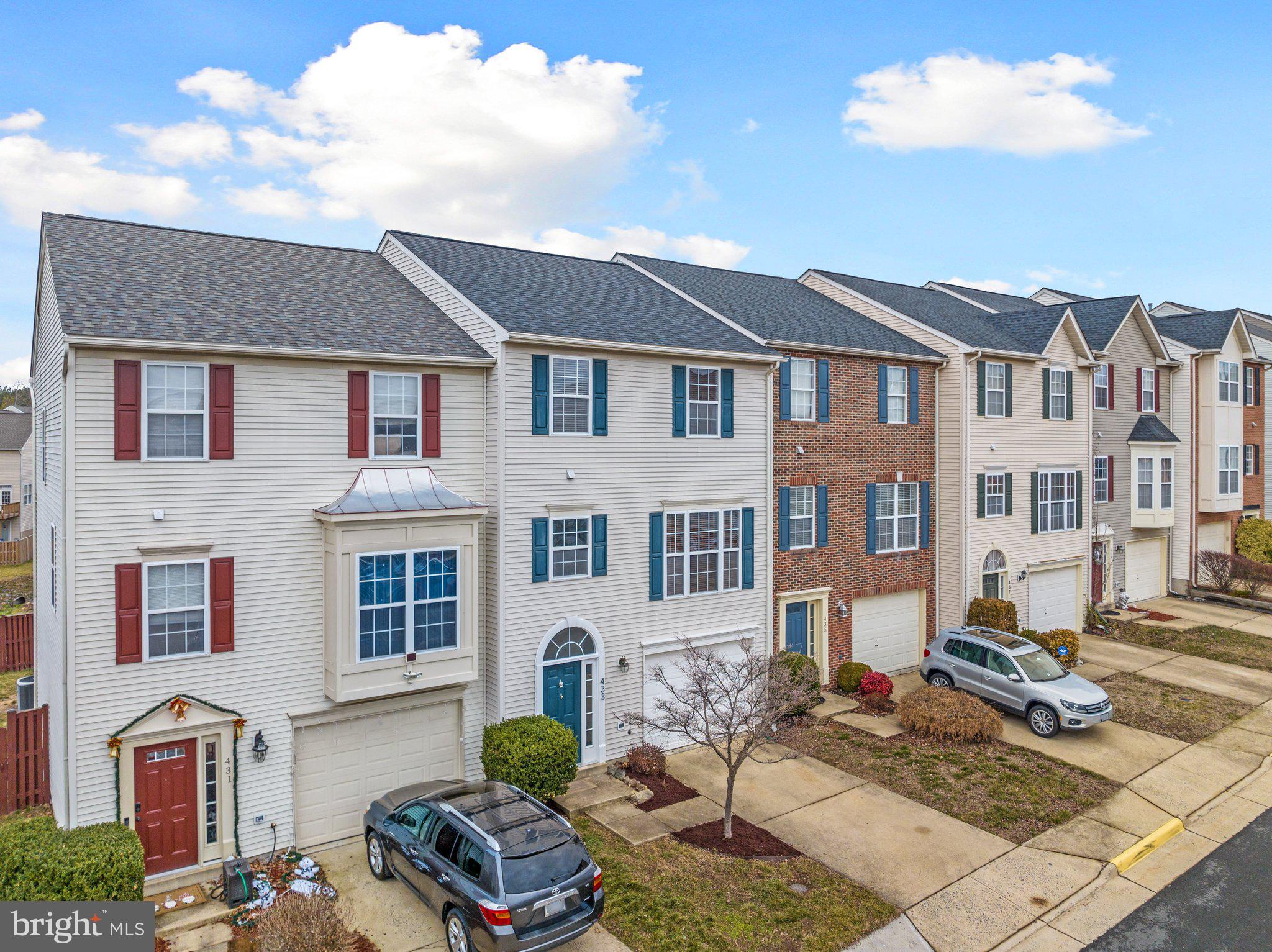 SYCAMORE HILL - Residential