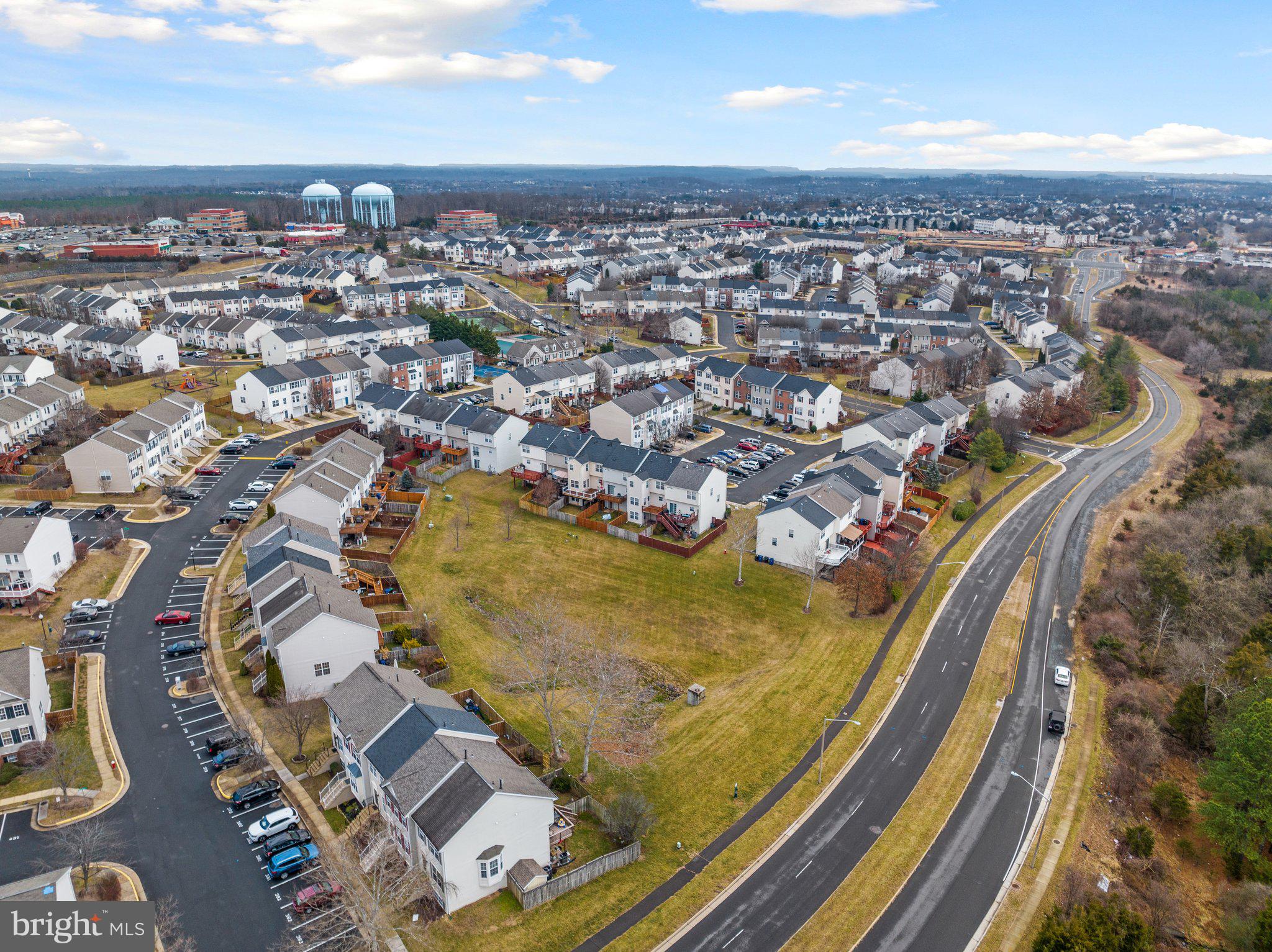 SYCAMORE HILL - Residential