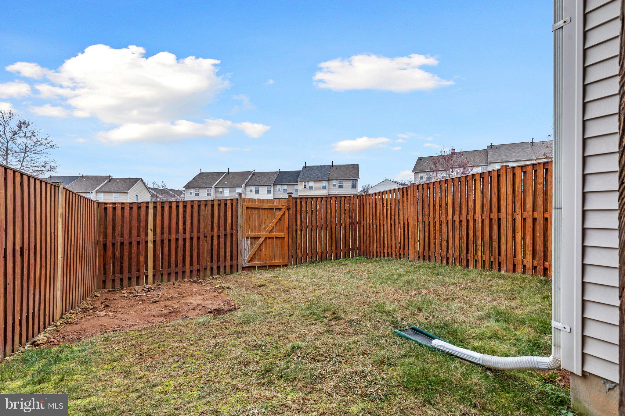 SYCAMORE HILL - Residential