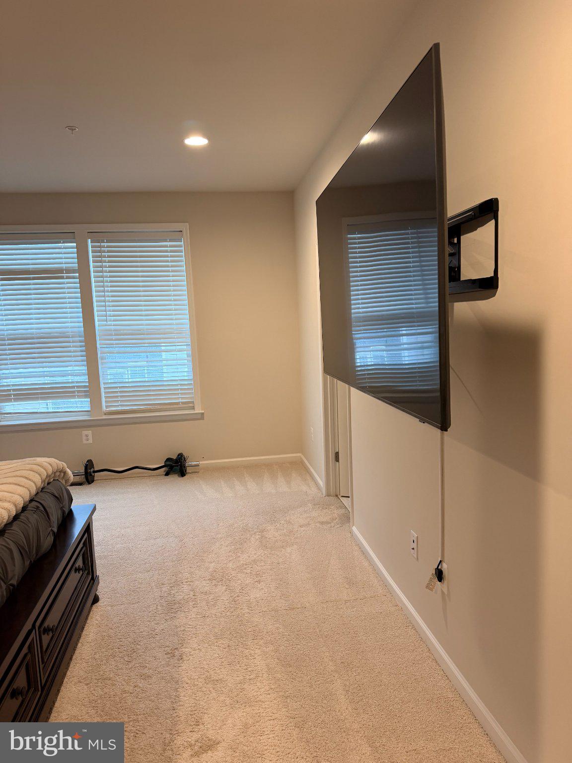 1011 FLESTER LANE