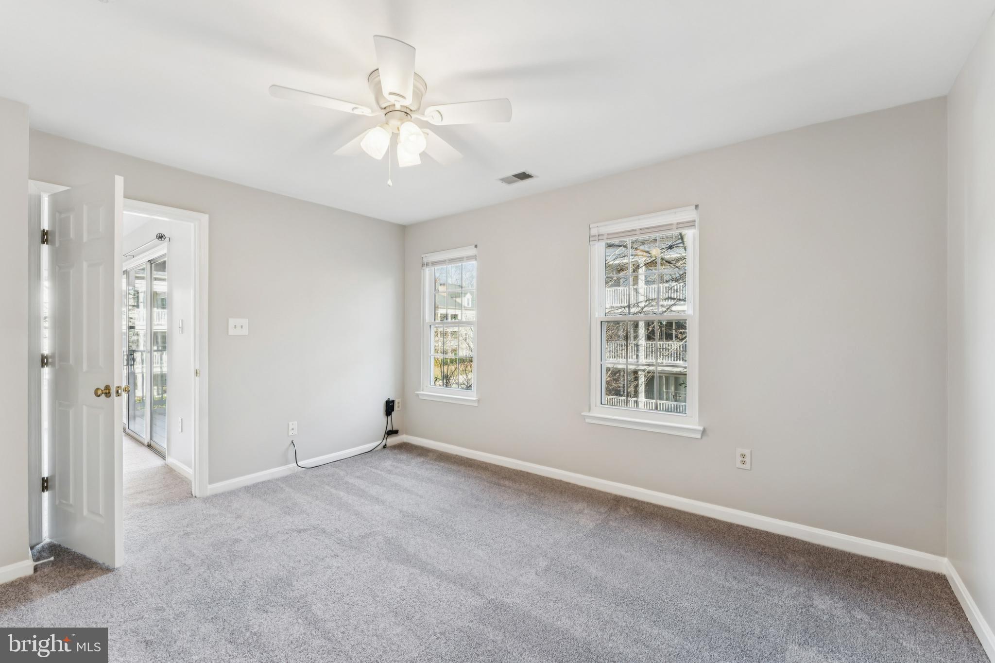 RIVERSTONE - Residential Lease