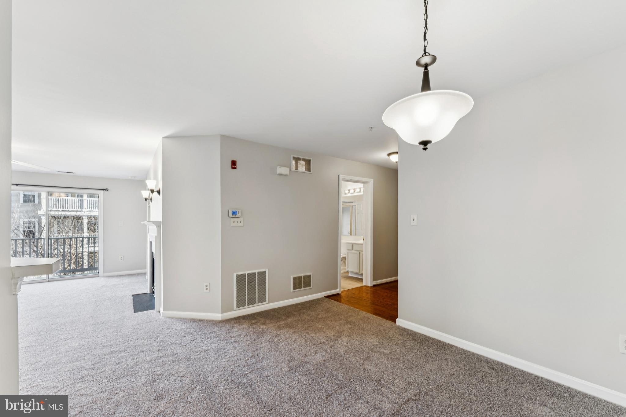 RIVERSTONE - Residential Lease