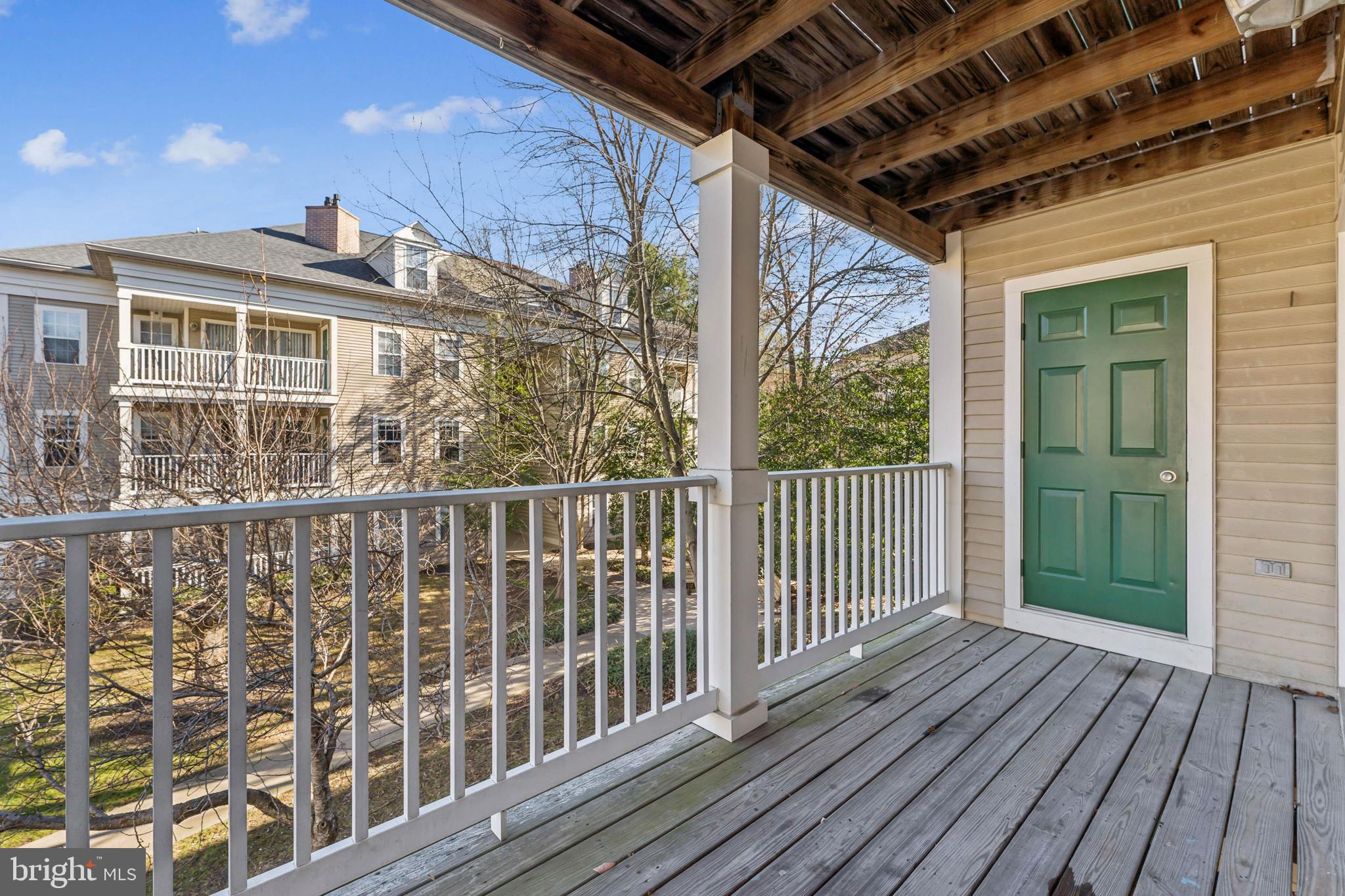 RIVERSTONE - Residential Lease