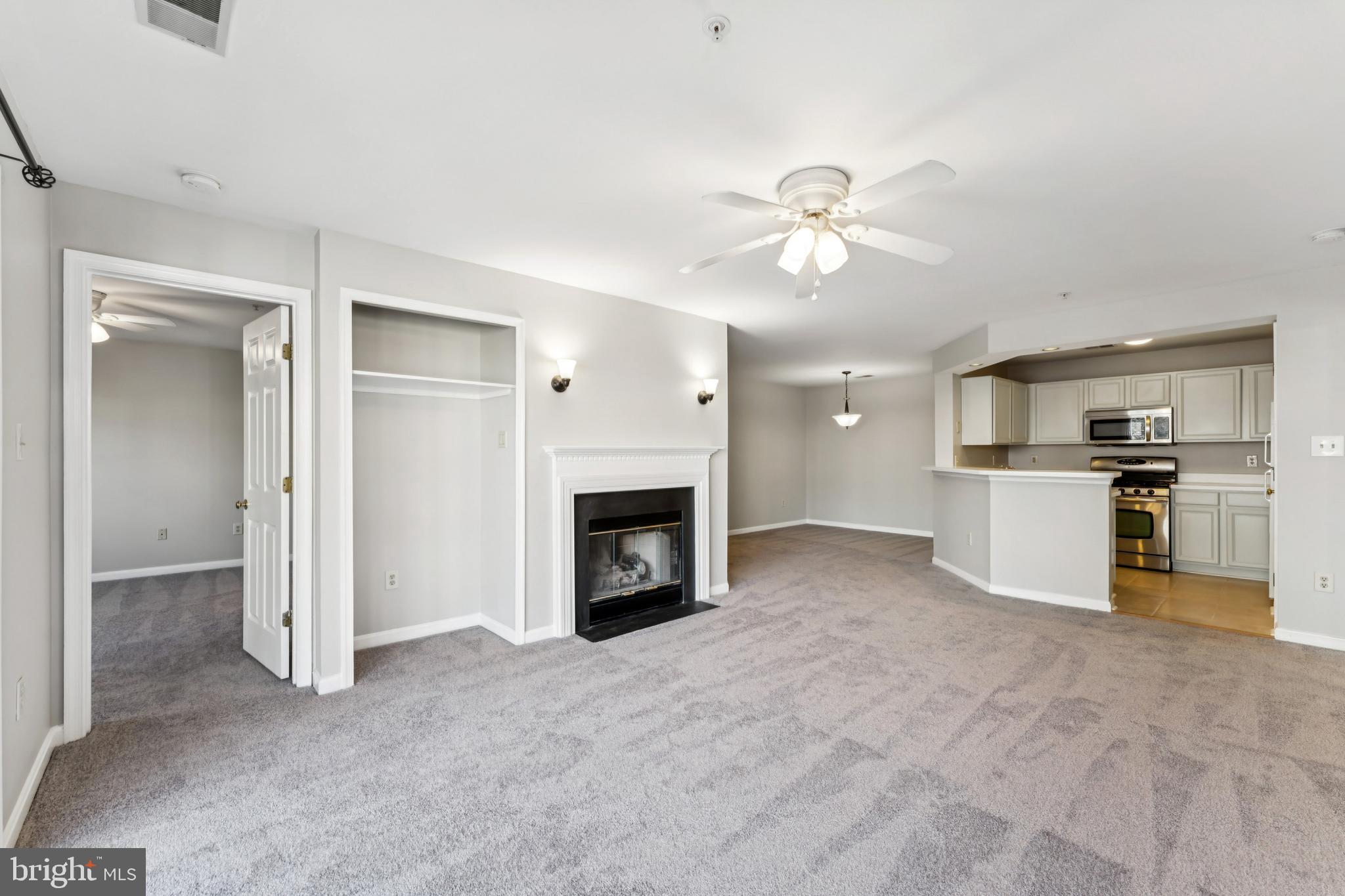 RIVERSTONE - Residential Lease