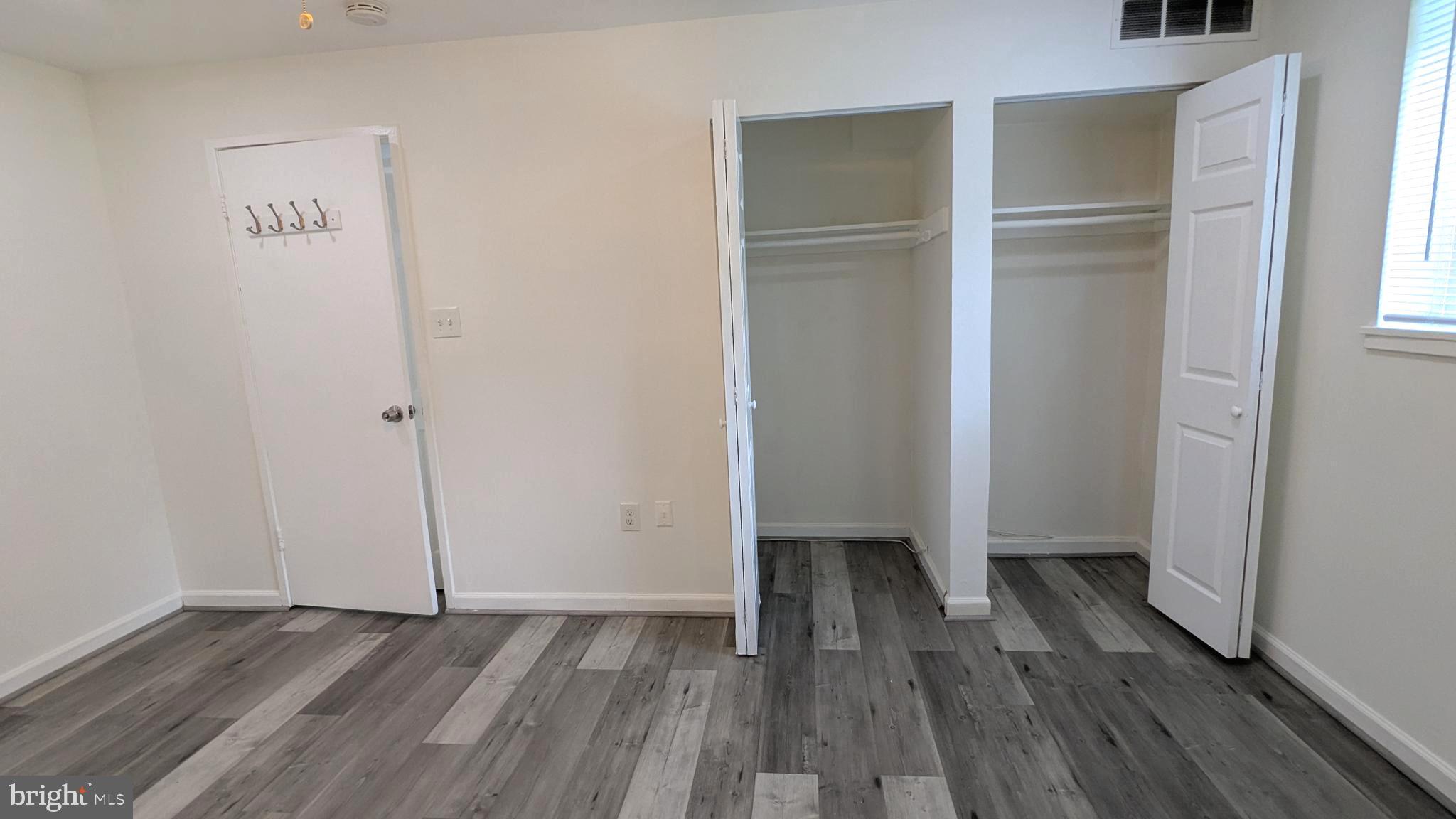 TIMBERLANE VILLAGE GARDEN CONDOMINIUMS - Residential