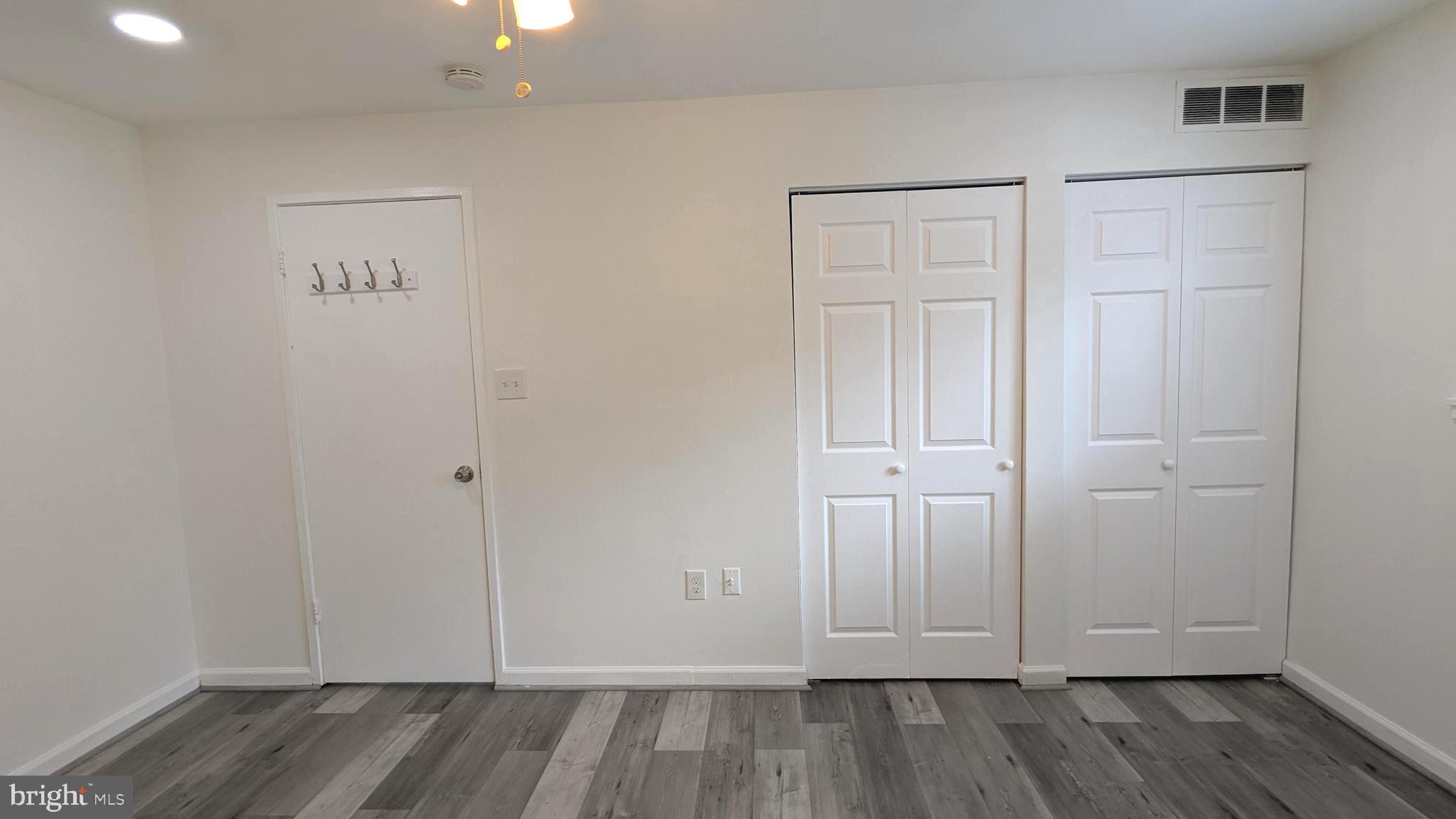 TIMBERLANE VILLAGE GARDEN CONDOMINIUMS - Residential