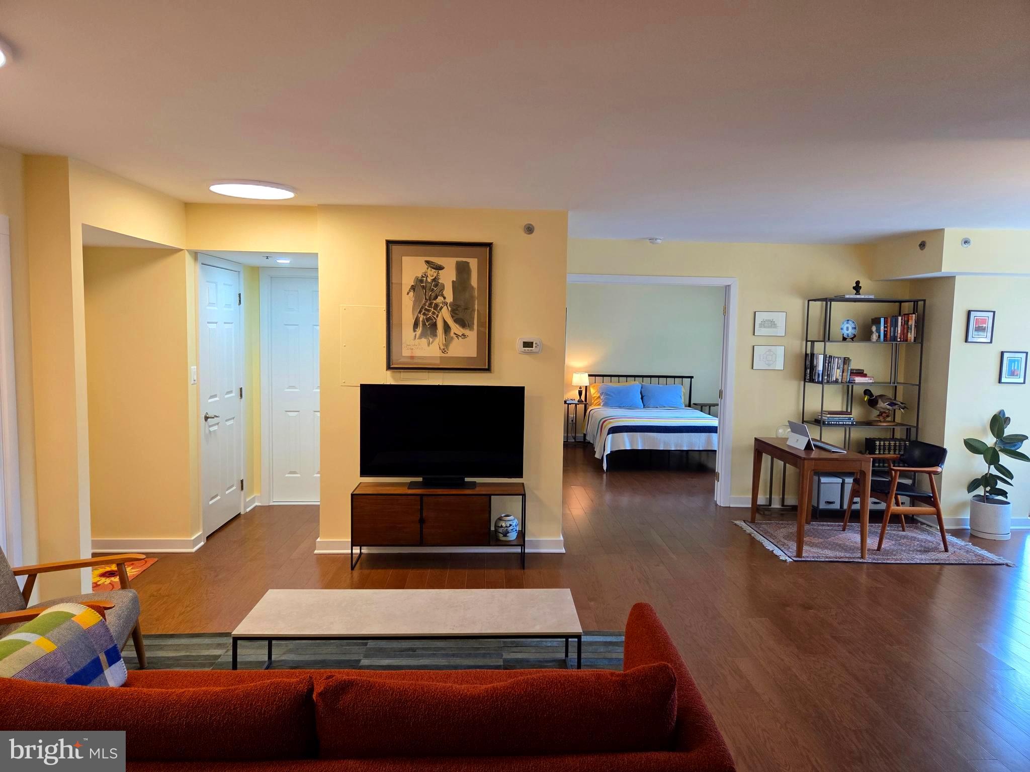 BRADDOCK PLACE - Residential Lease