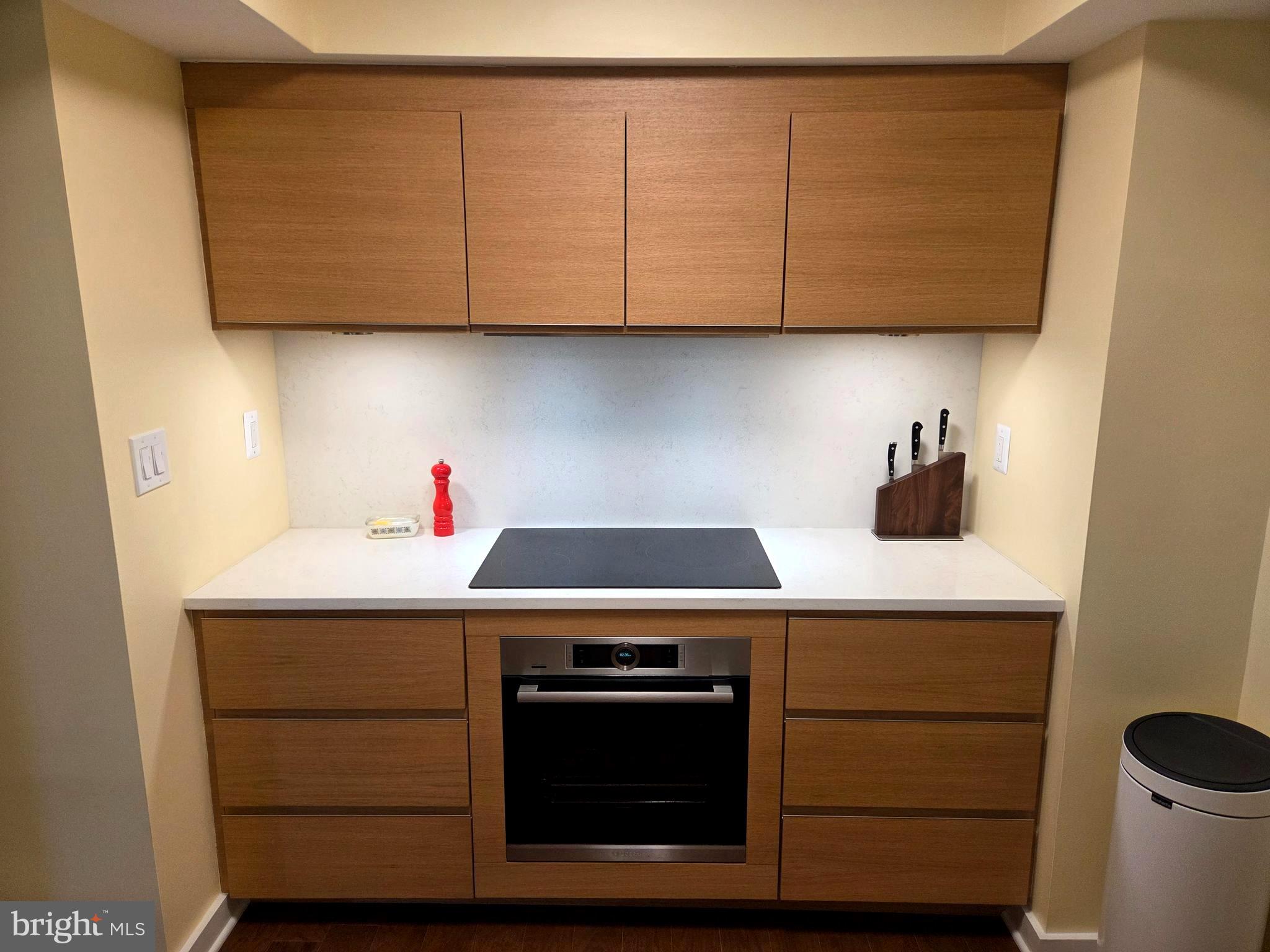 BRADDOCK PLACE - Residential Lease