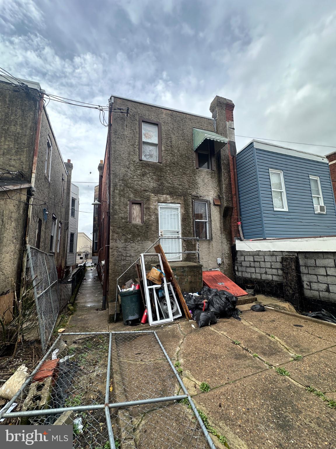 WEST PHILADELPHIA - Residential