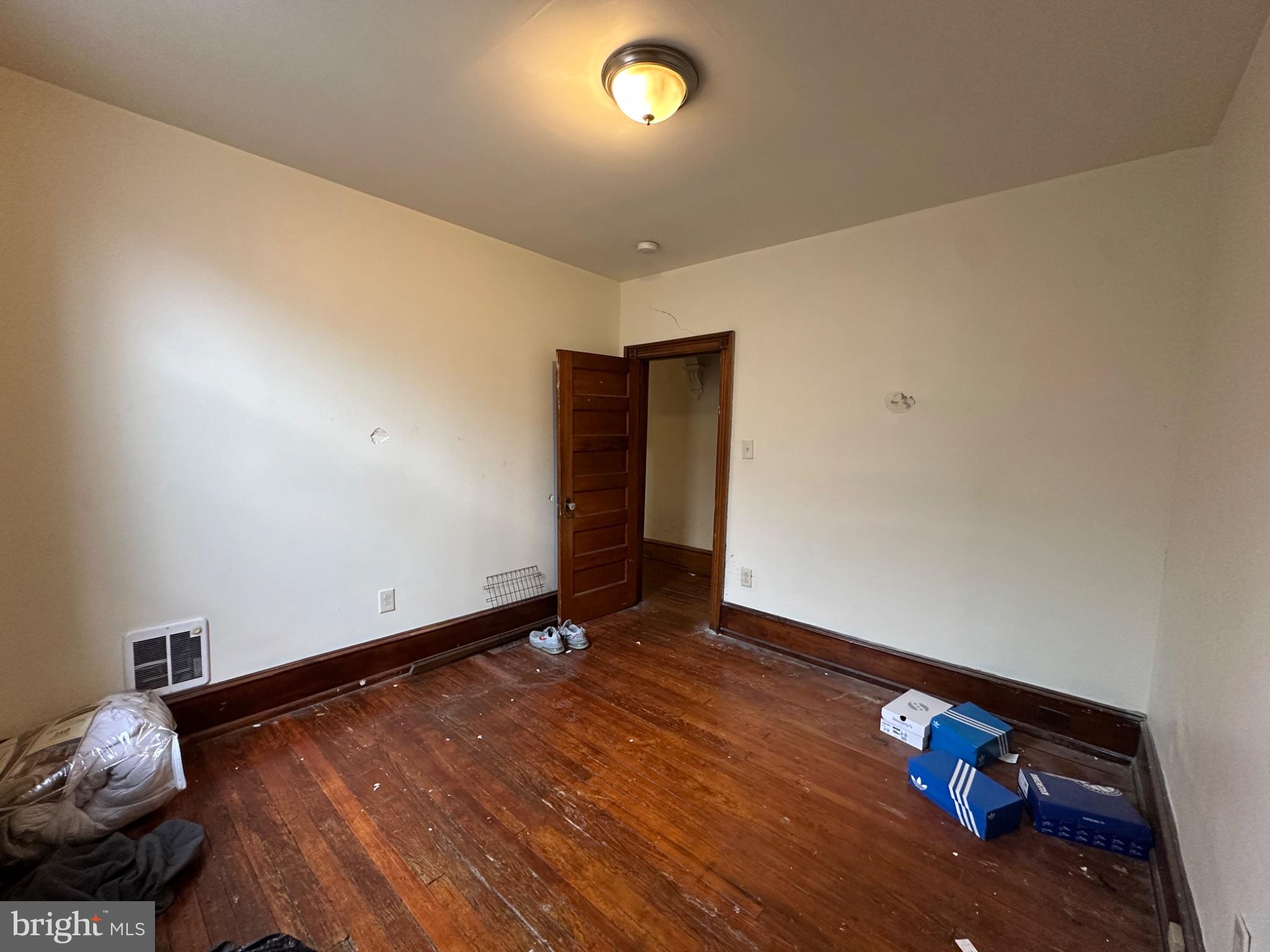 WEST PHILADELPHIA - Residential