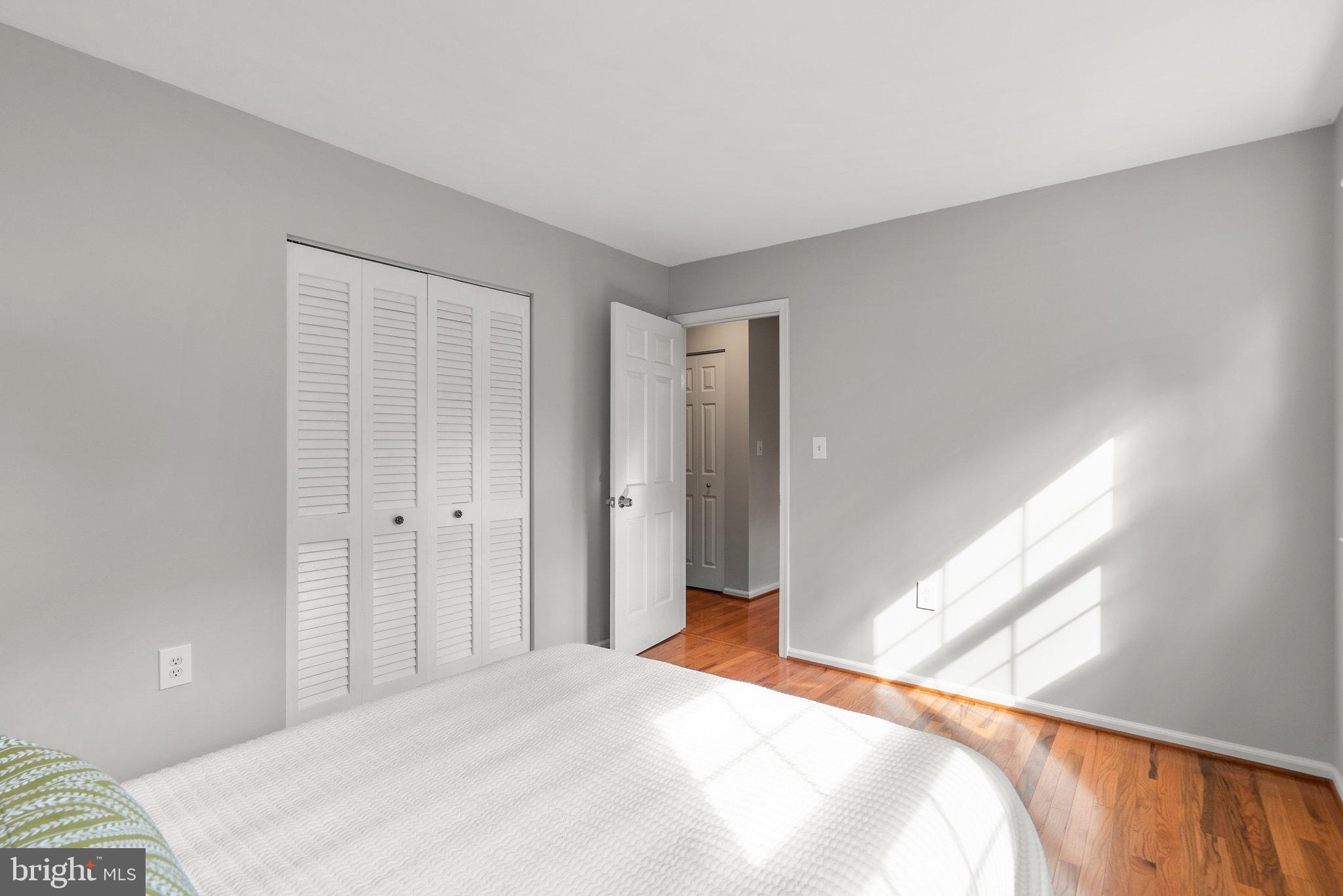 NORBECK ESTATES - Residential