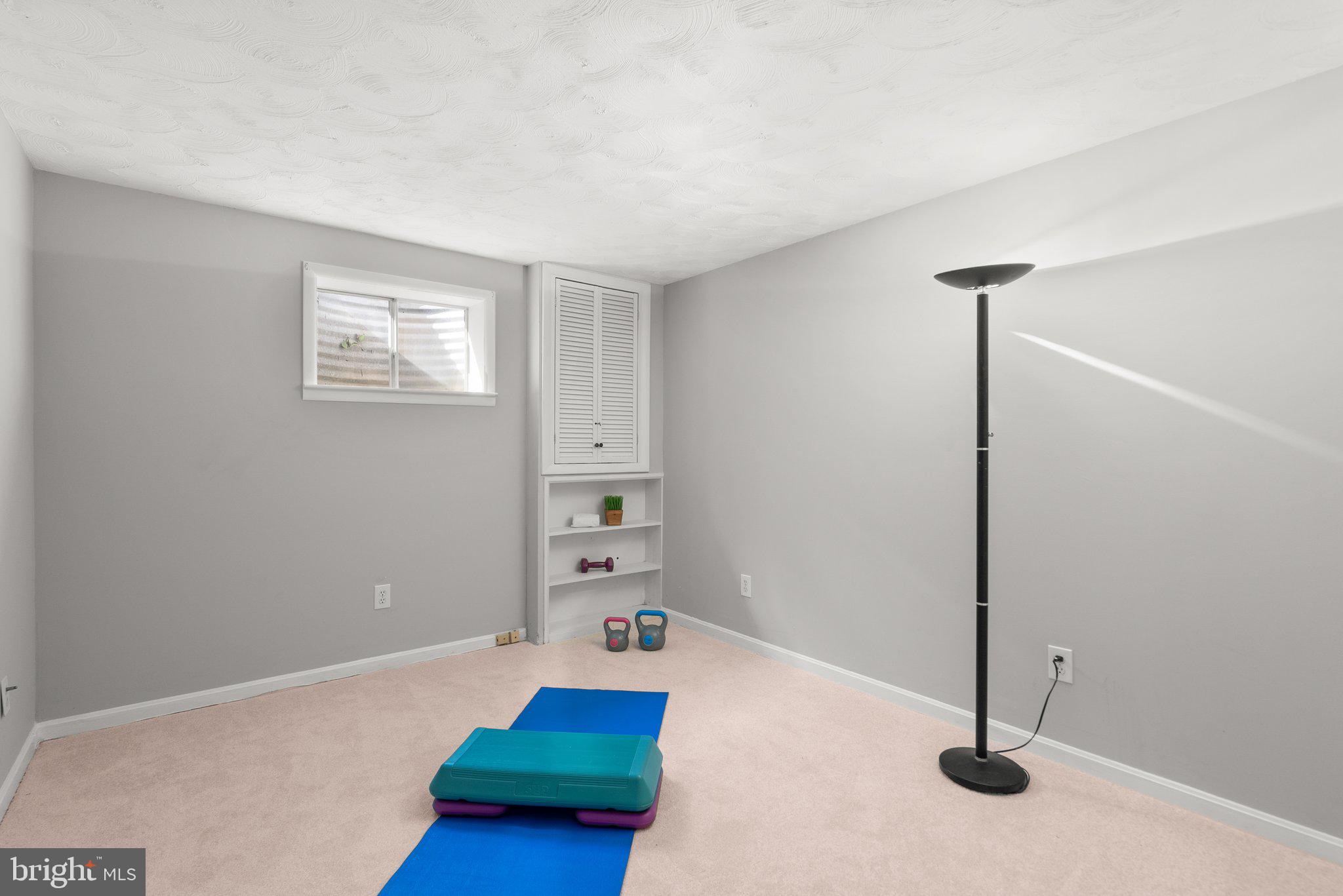 NORBECK ESTATES - Residential