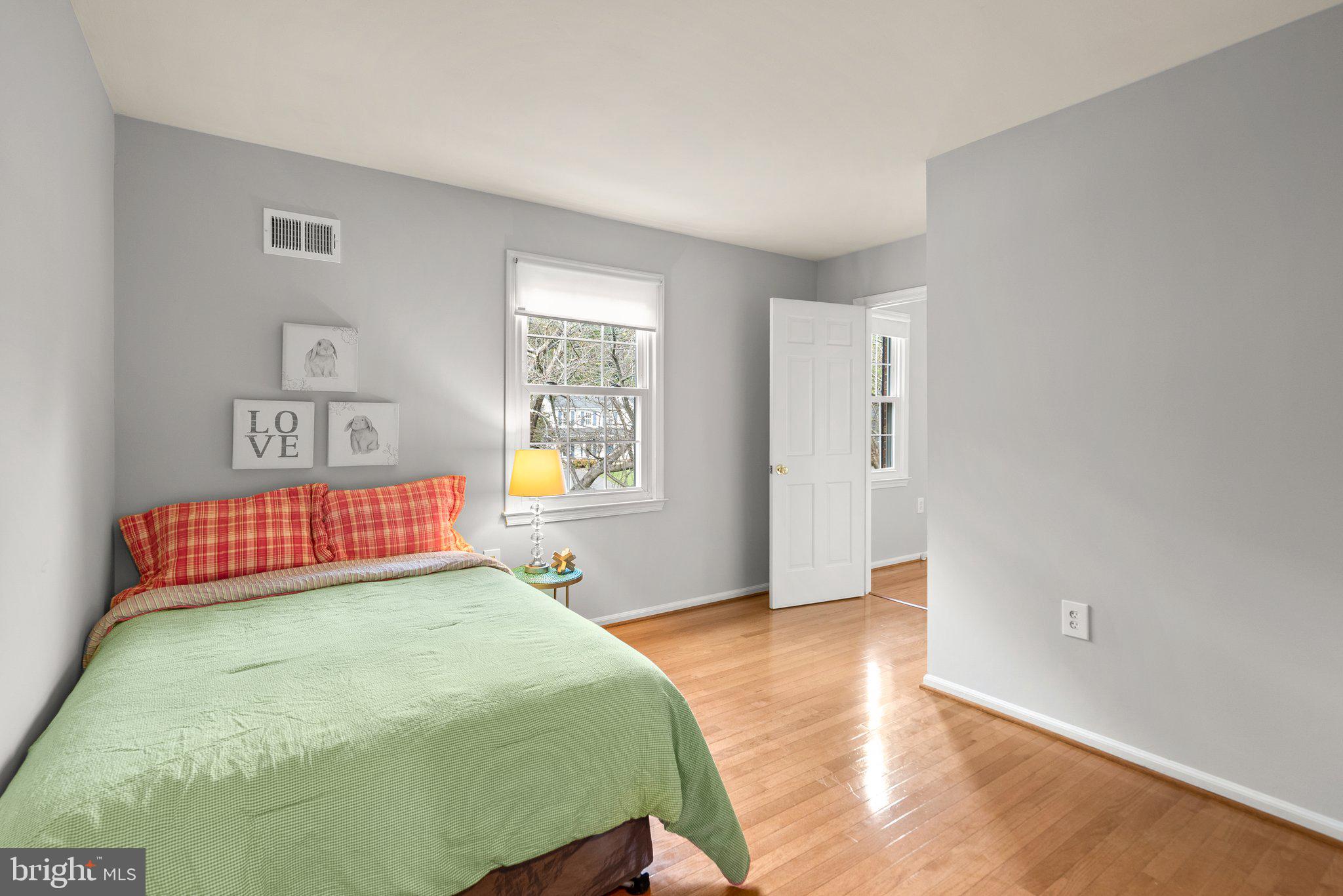 NORBECK ESTATES - Residential