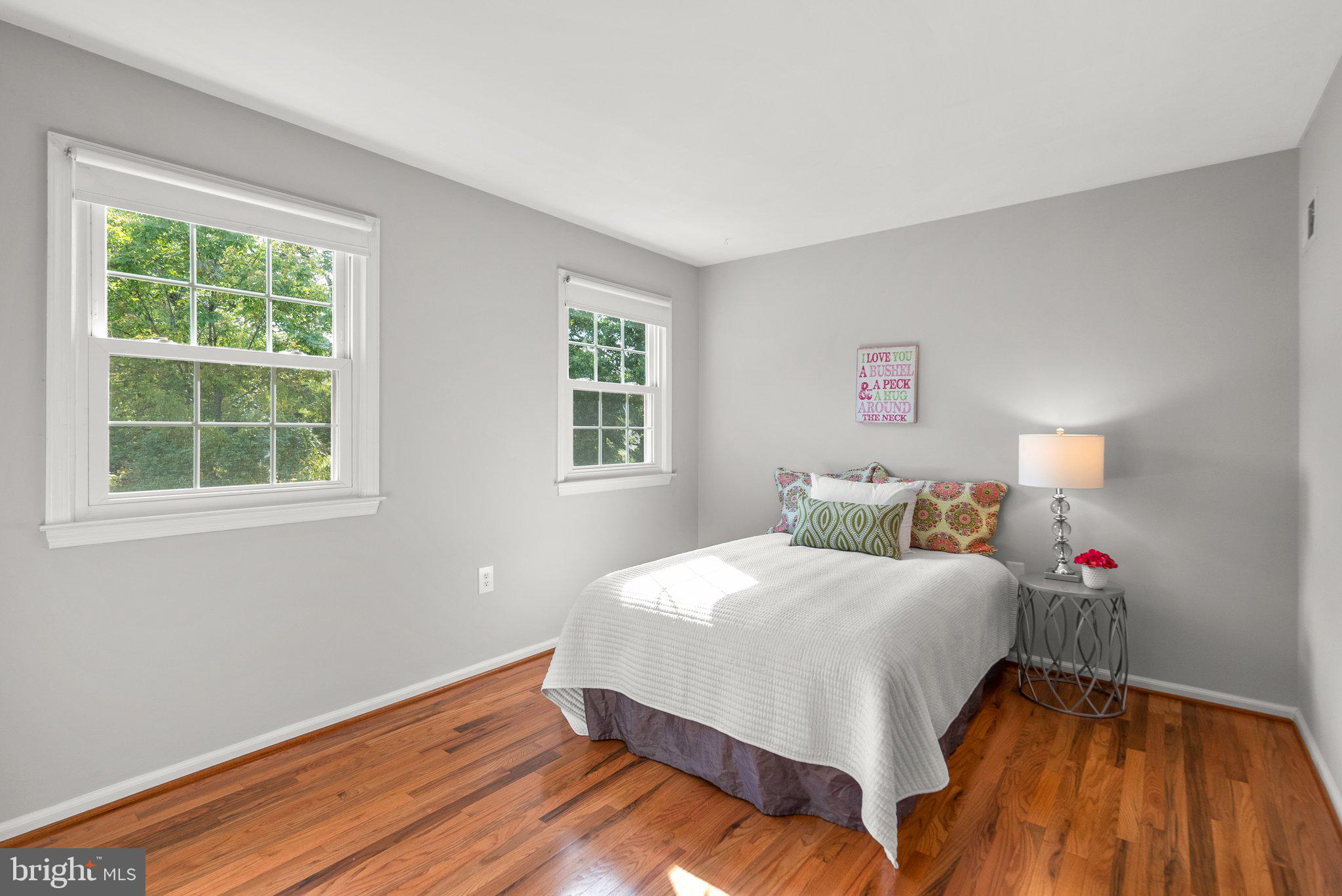 NORBECK ESTATES - Residential