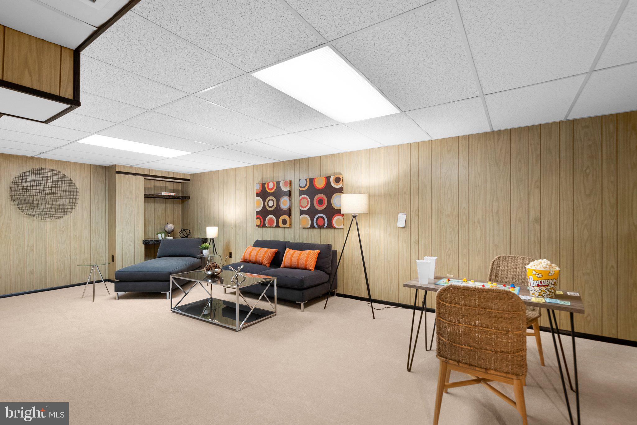 NORBECK ESTATES - Residential