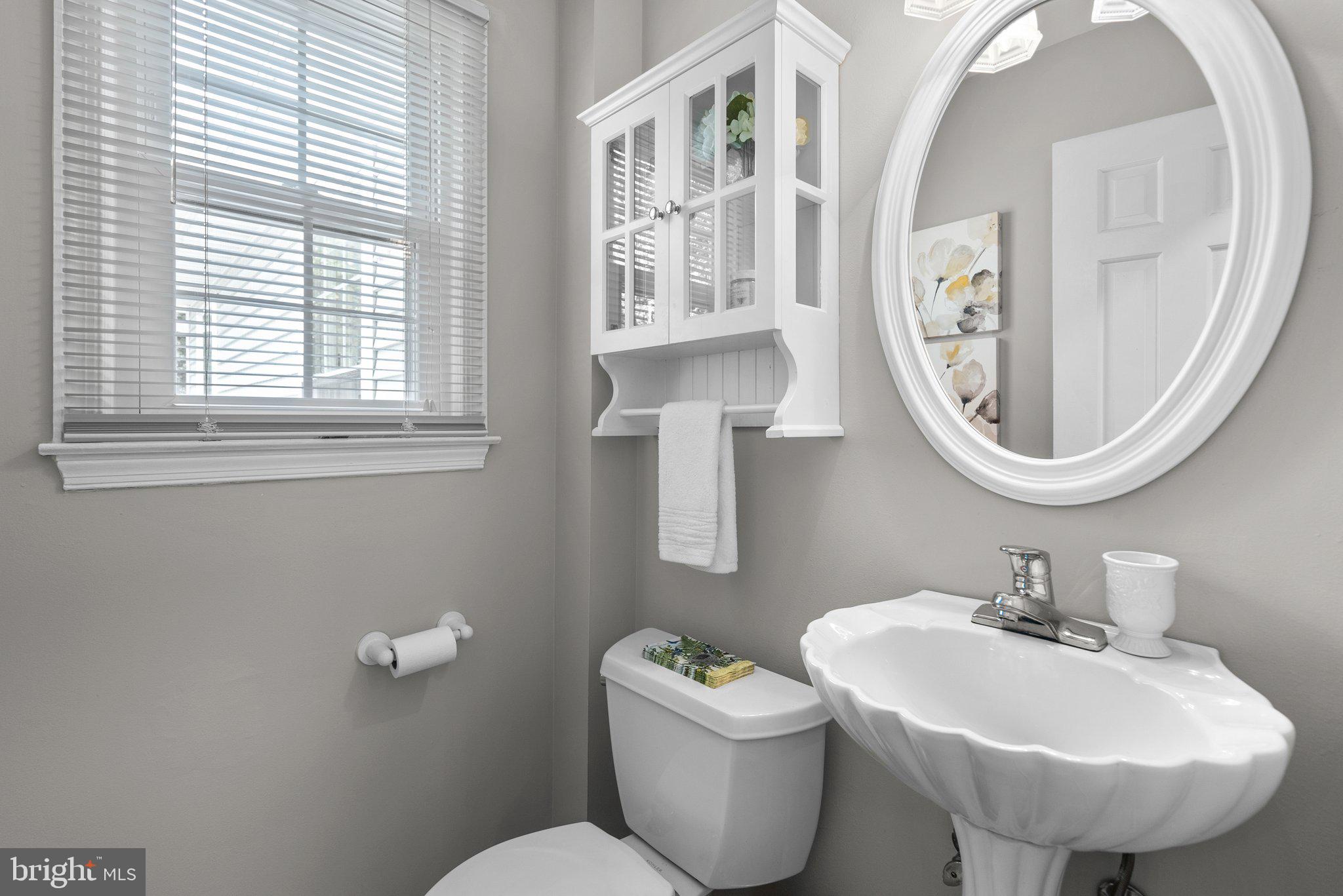 NORBECK ESTATES - Residential