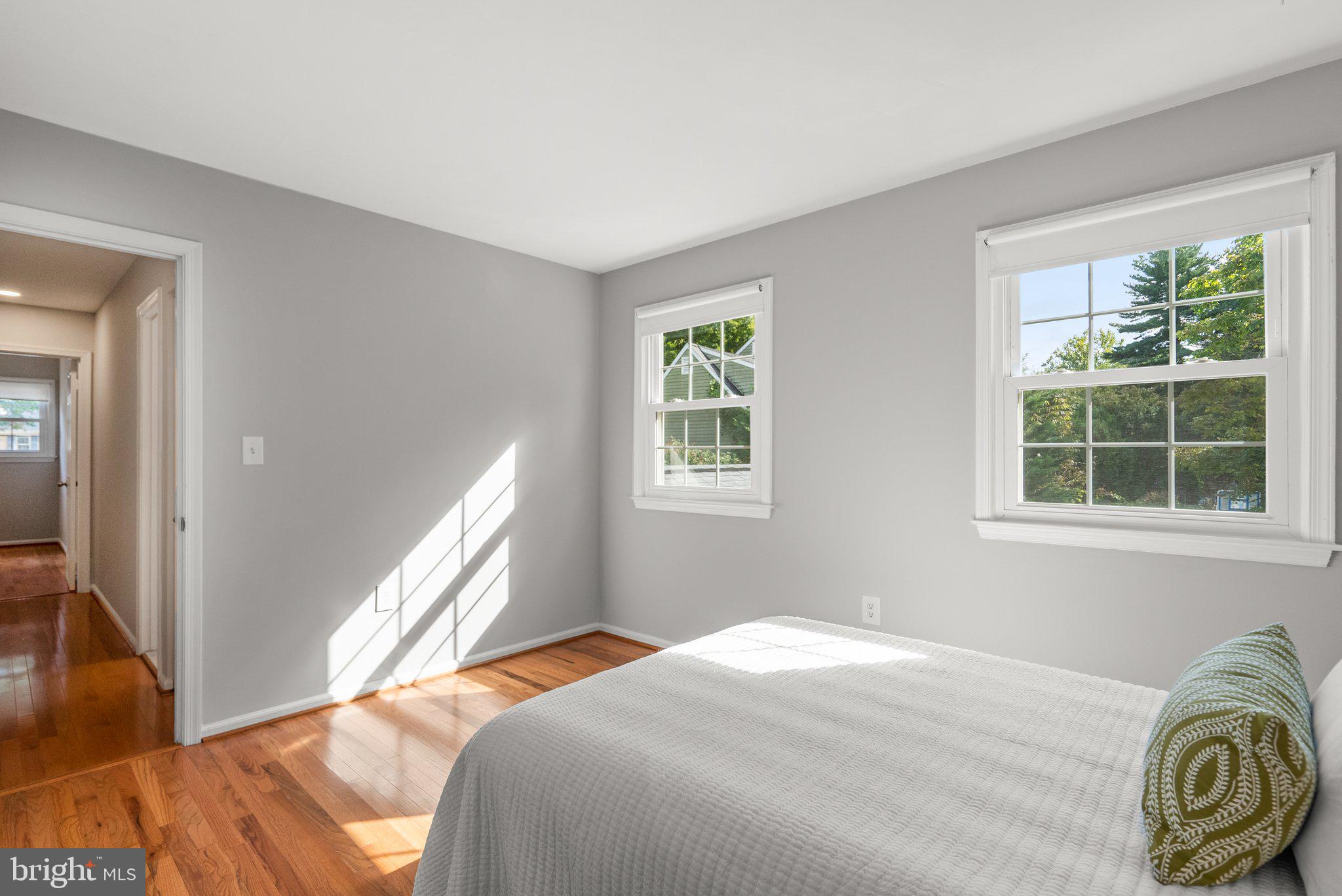 NORBECK ESTATES - Residential