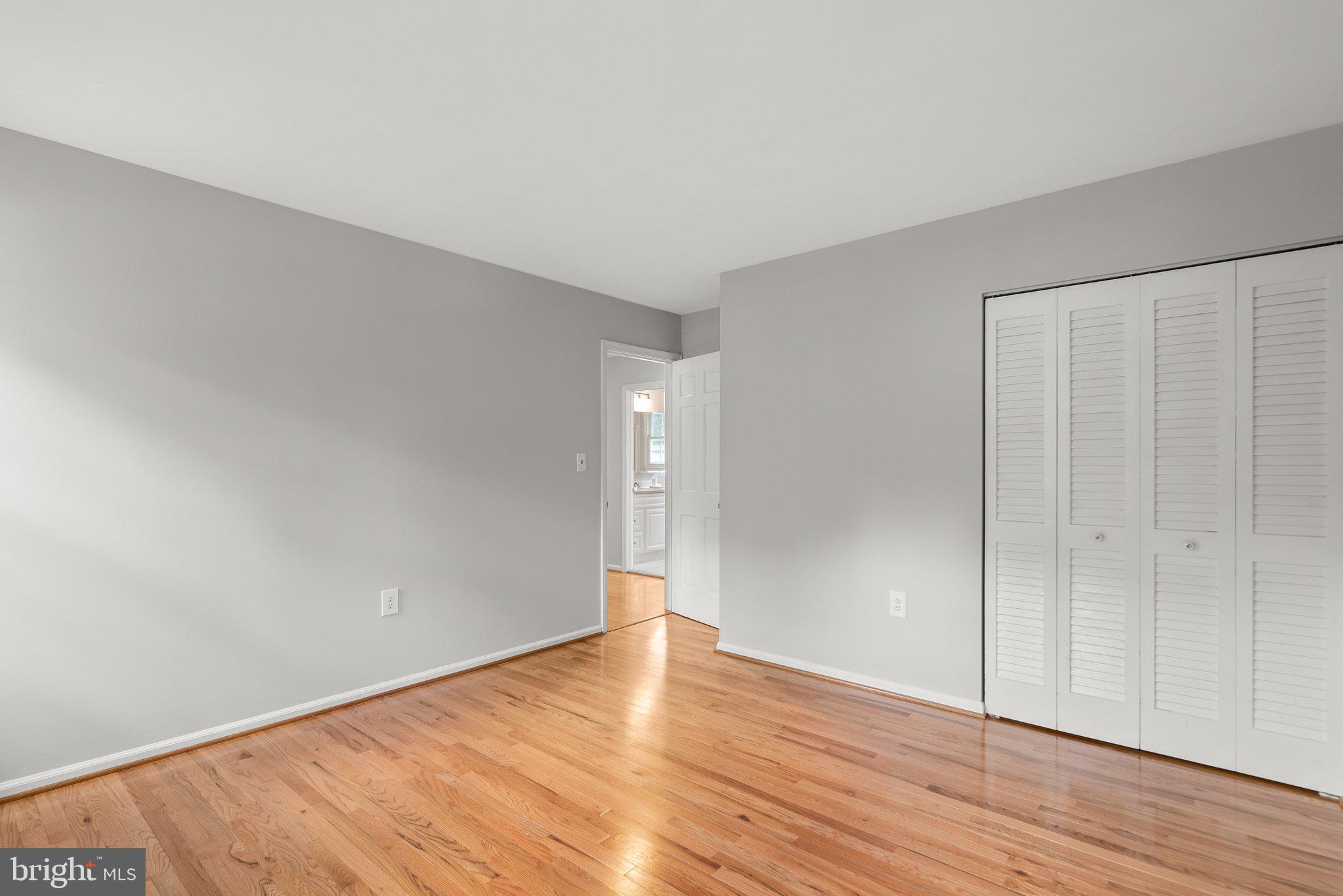 NORBECK ESTATES - Residential