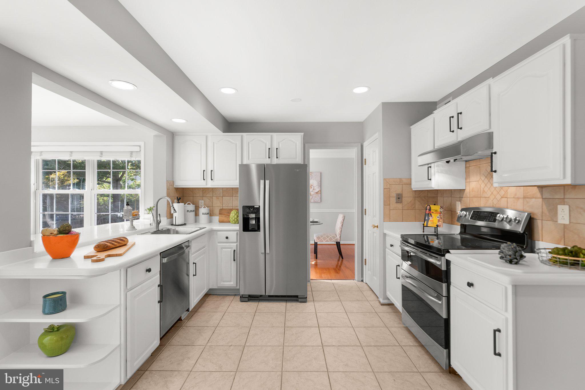 NORBECK ESTATES - Residential