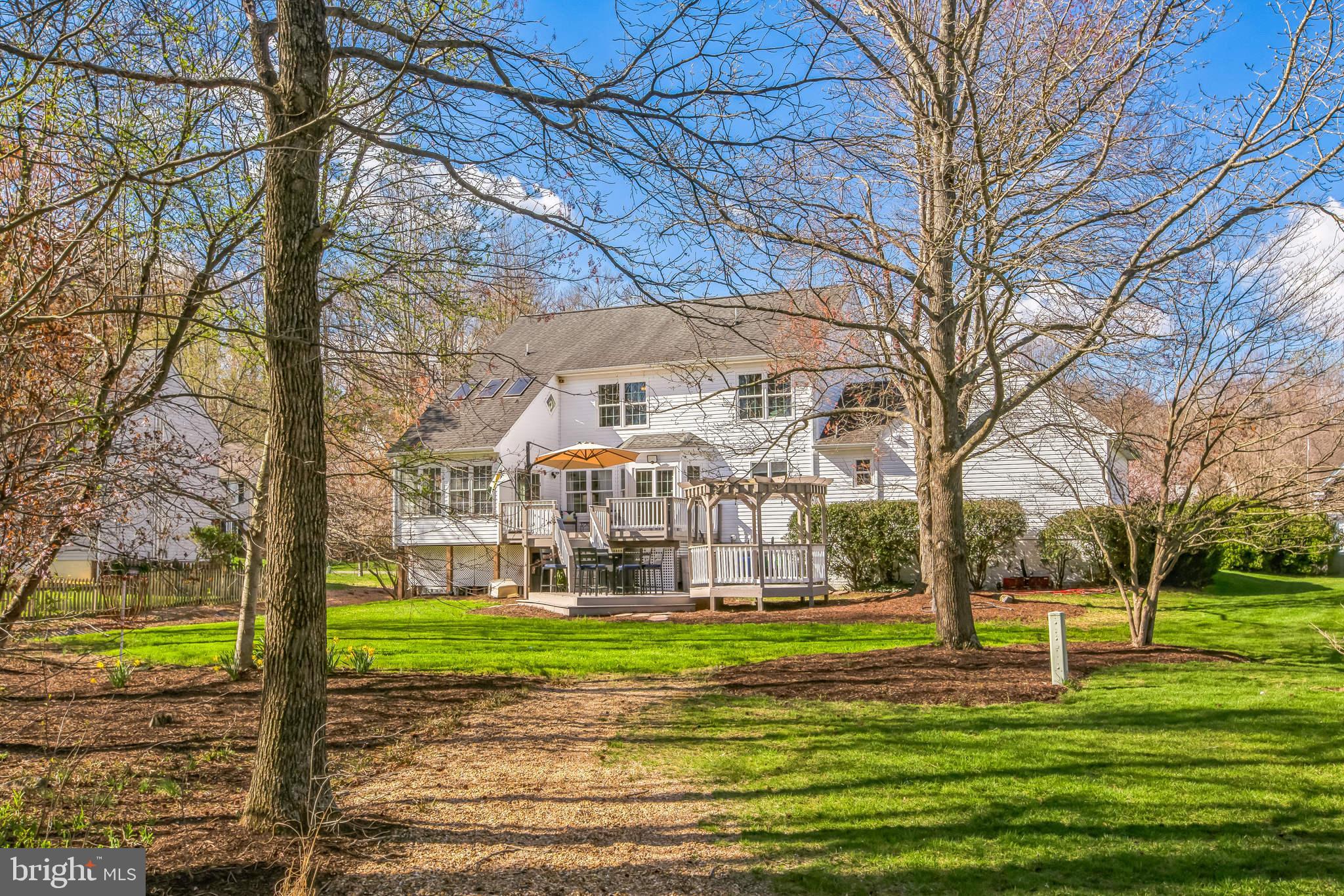 LEE'S HILL - Residential