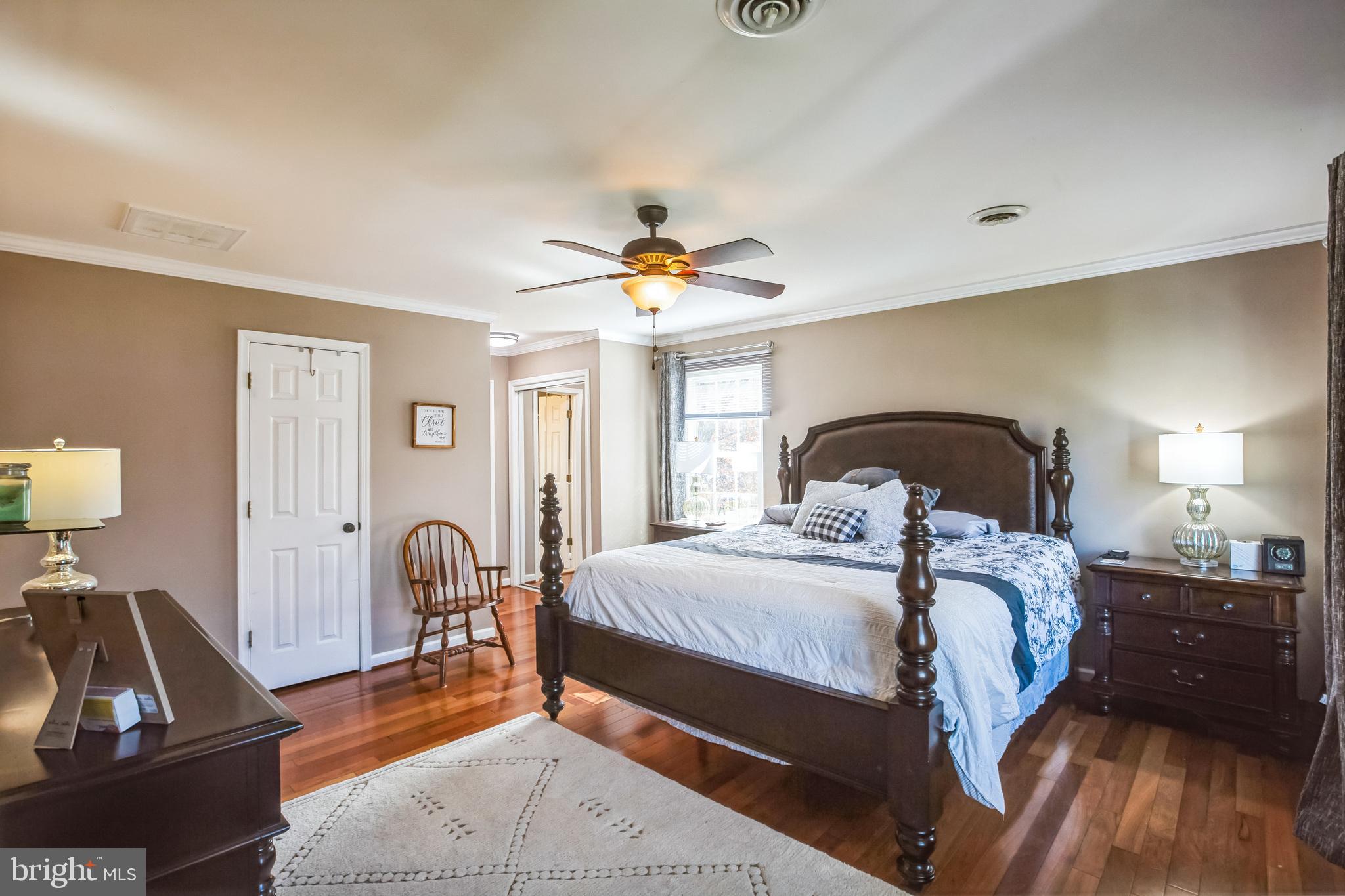 LEE'S HILL - Residential