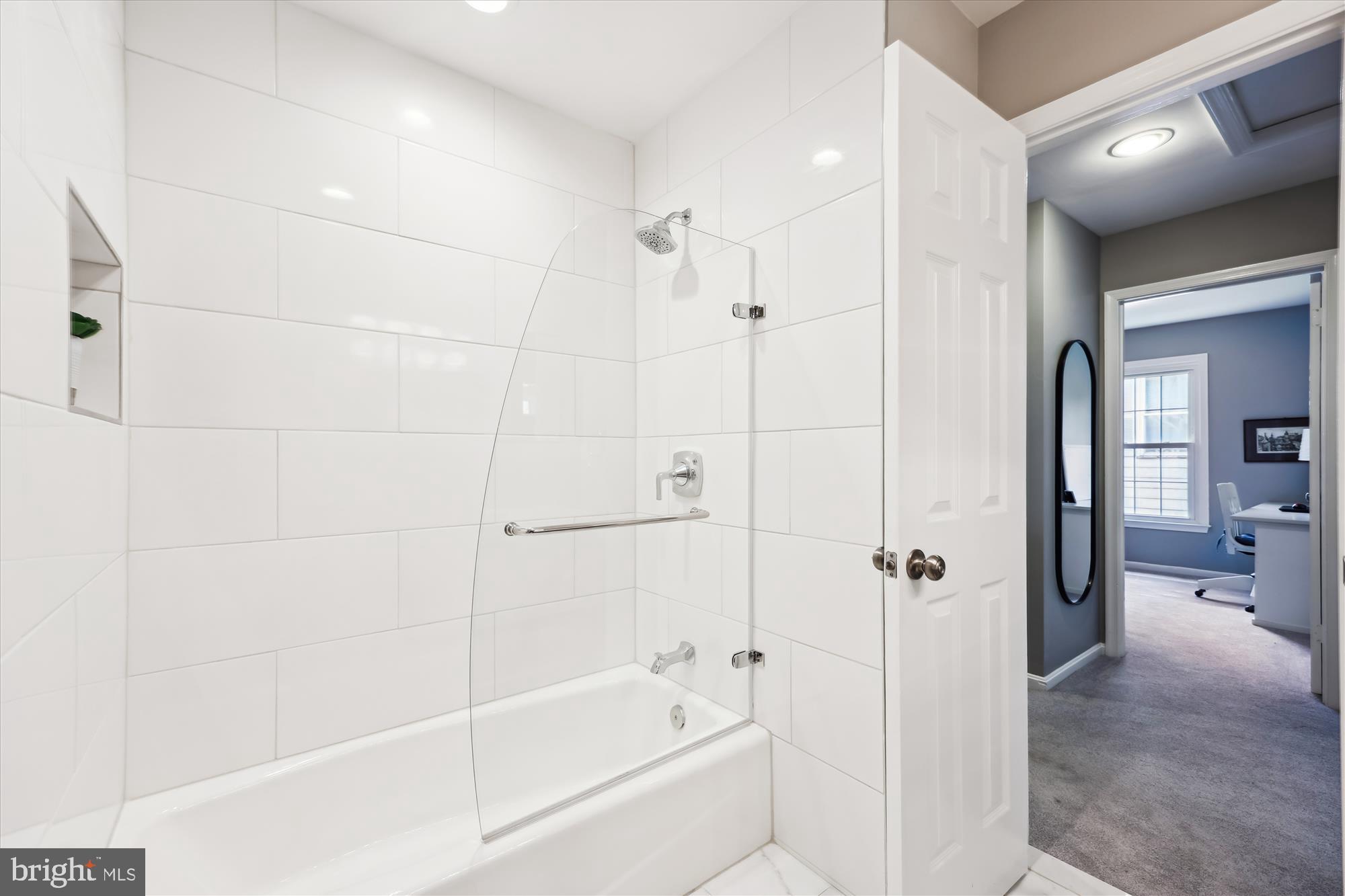 ORCHARD RIDGE - Residential