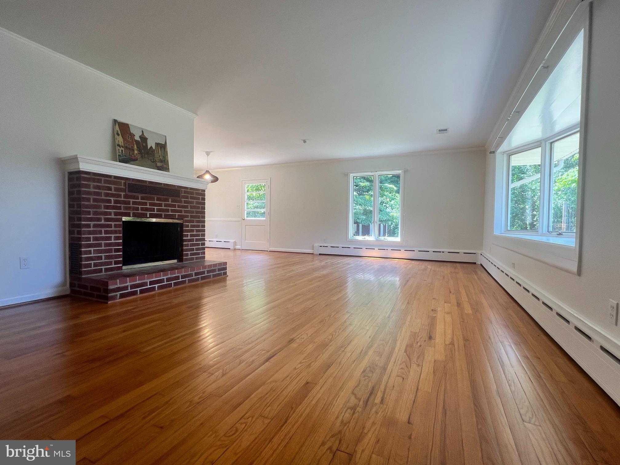 12405 SHAFER LANE