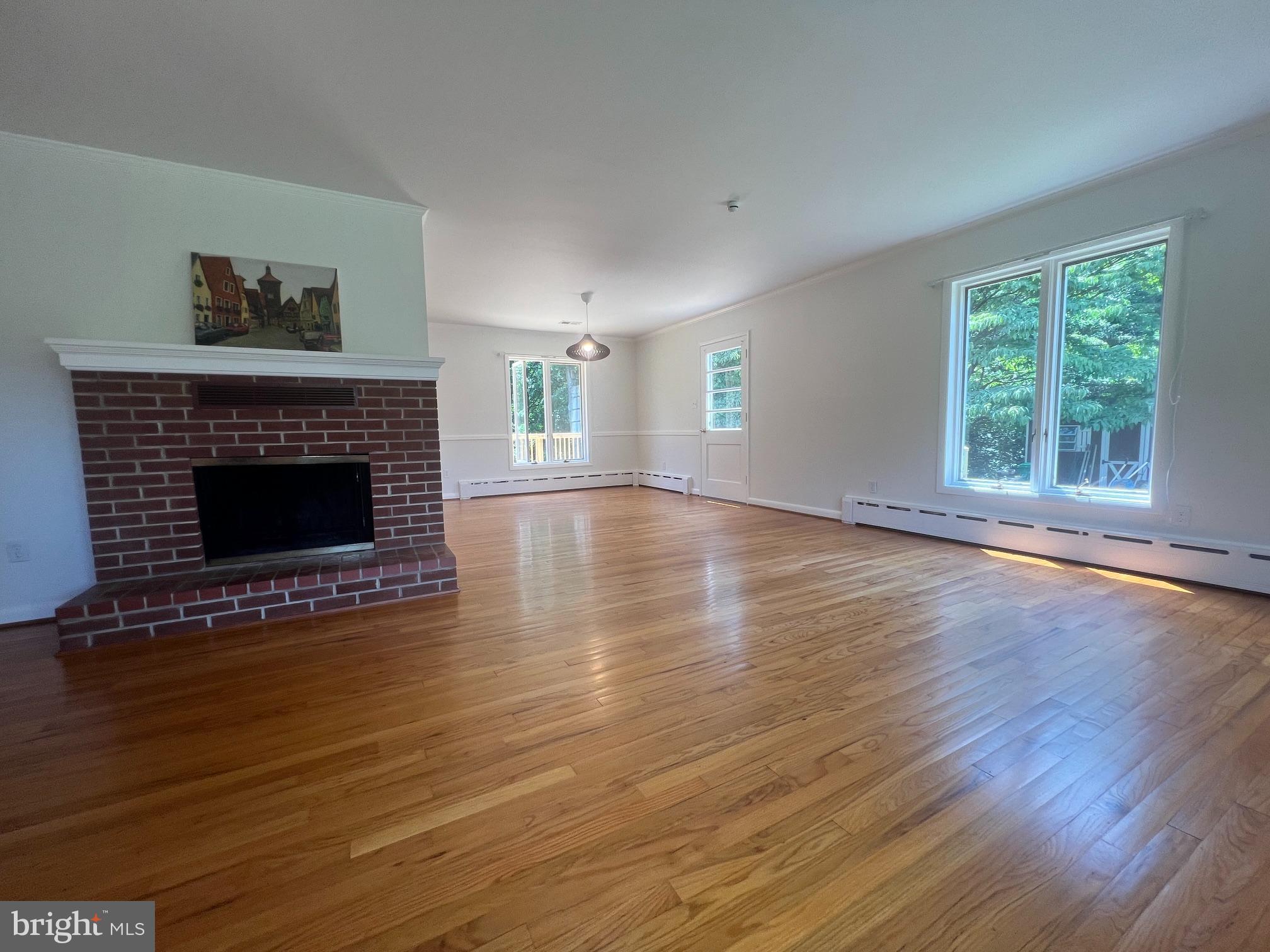12405 SHAFER LANE