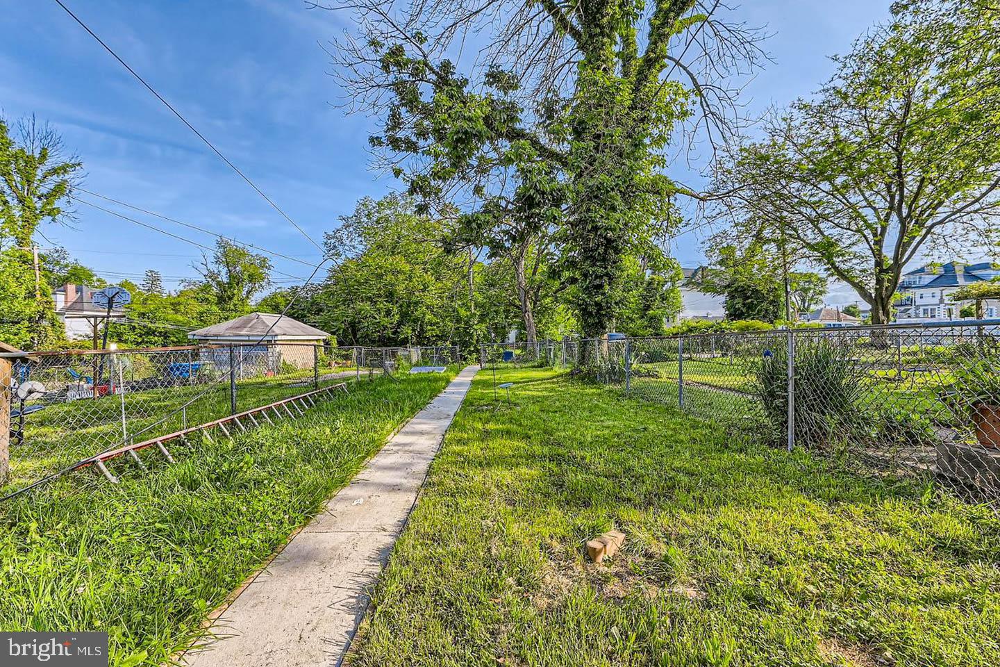 DORCHESTER - Residential