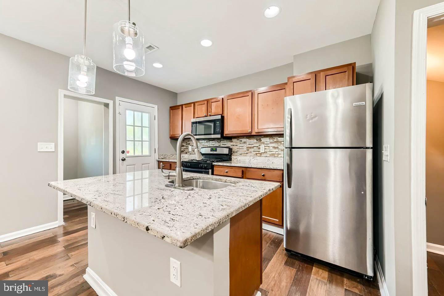 DORCHESTER - Residential