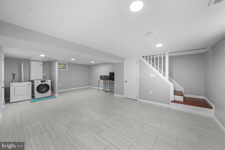 EASTMAN KEYS - Residential