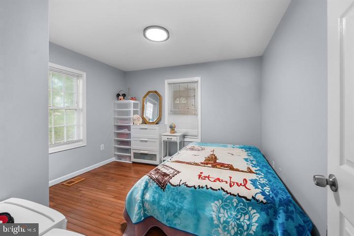 EASTMAN KEYS - Residential