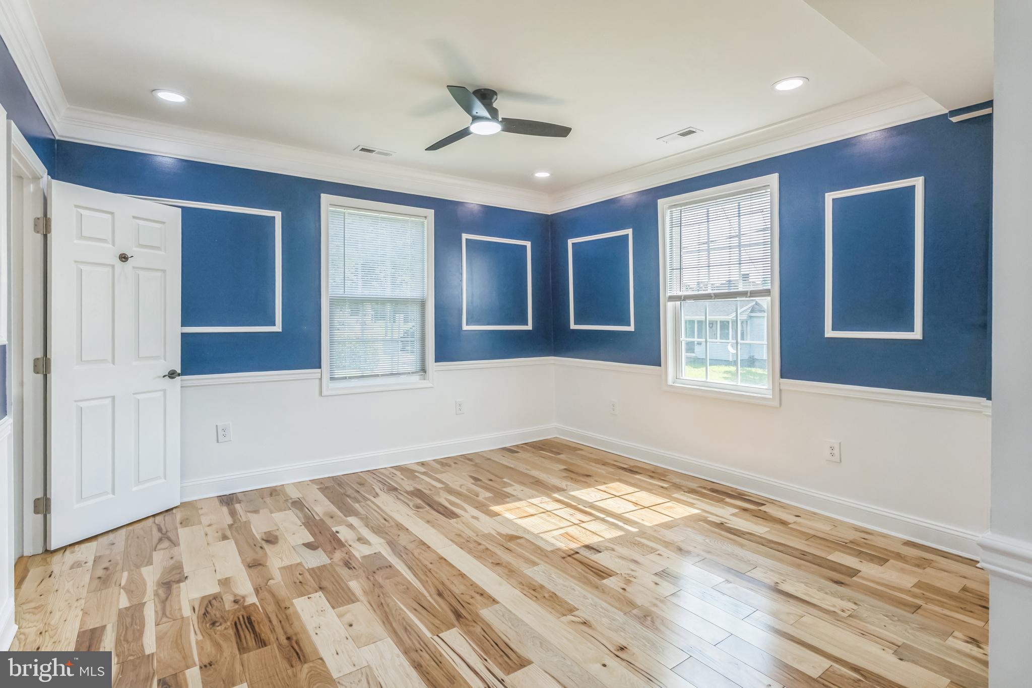 NEWTOWN HISTORIC DISTRIC - Residential Lease