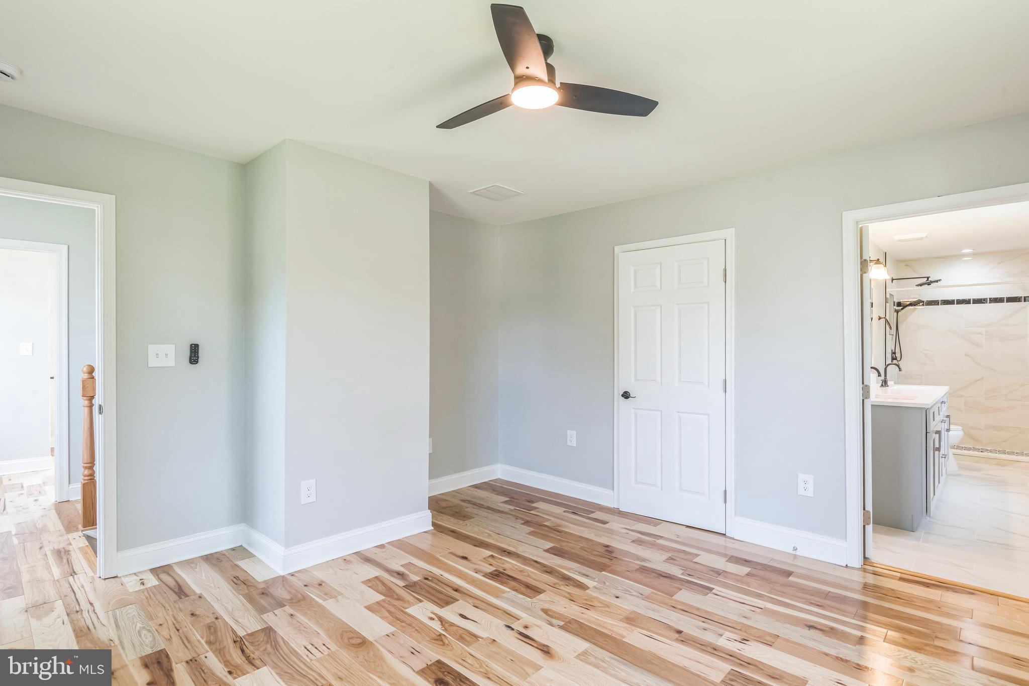 NEWTOWN HISTORIC DISTRIC - Residential Lease