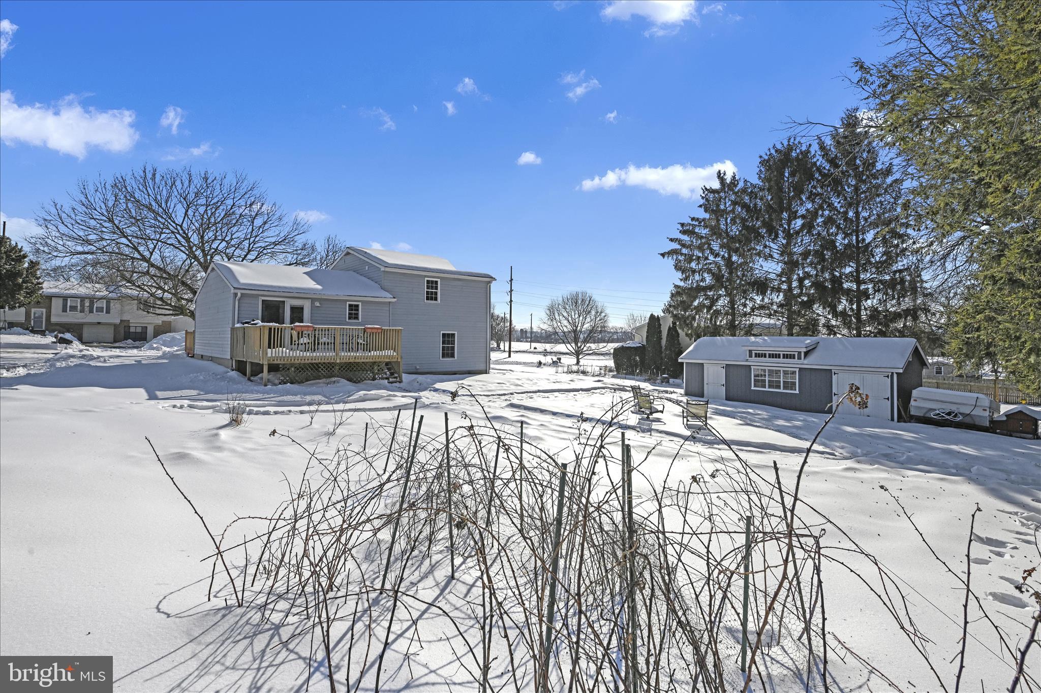 HESSMAR MANOR - Residential