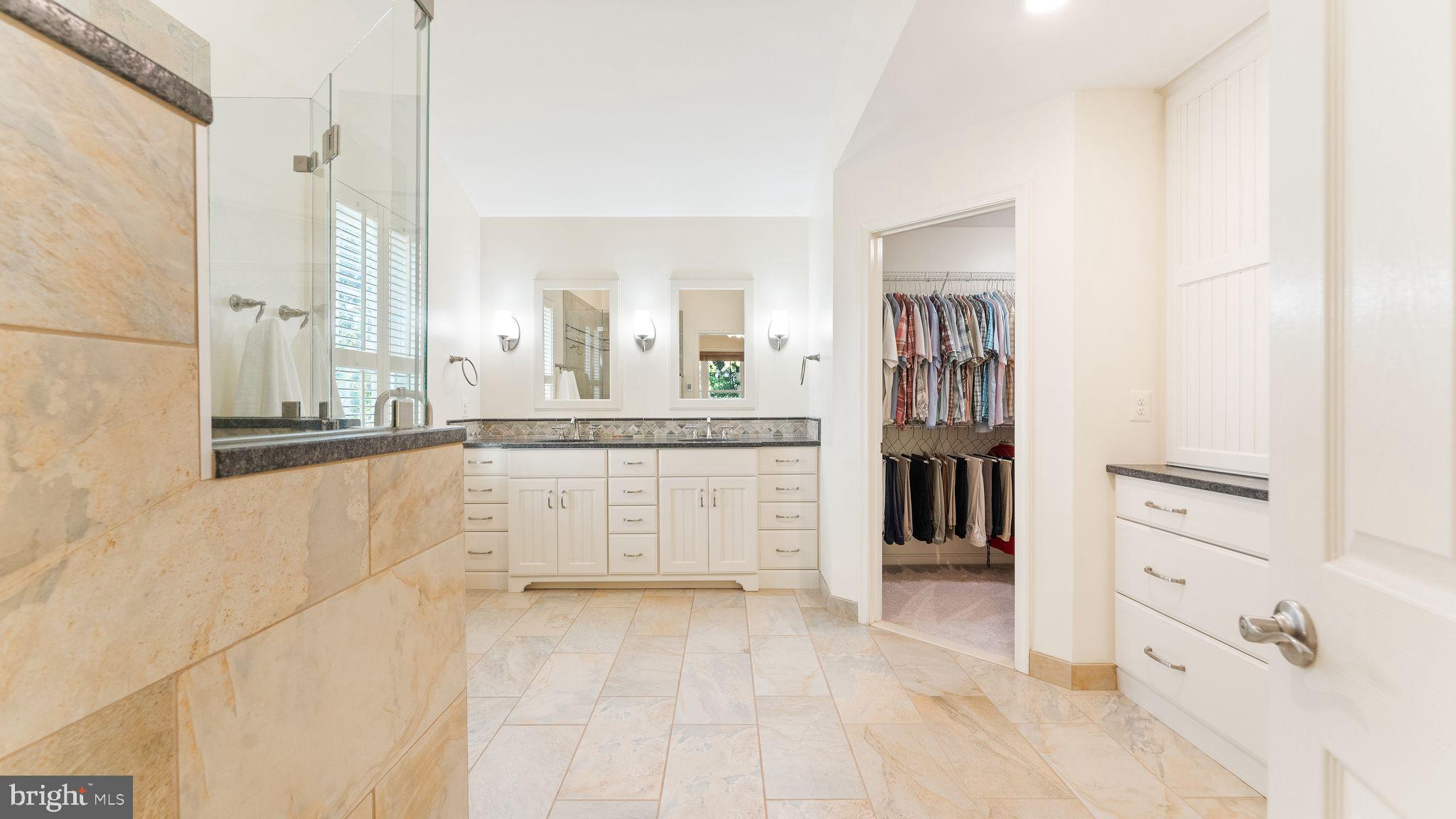 EXETER - Residential