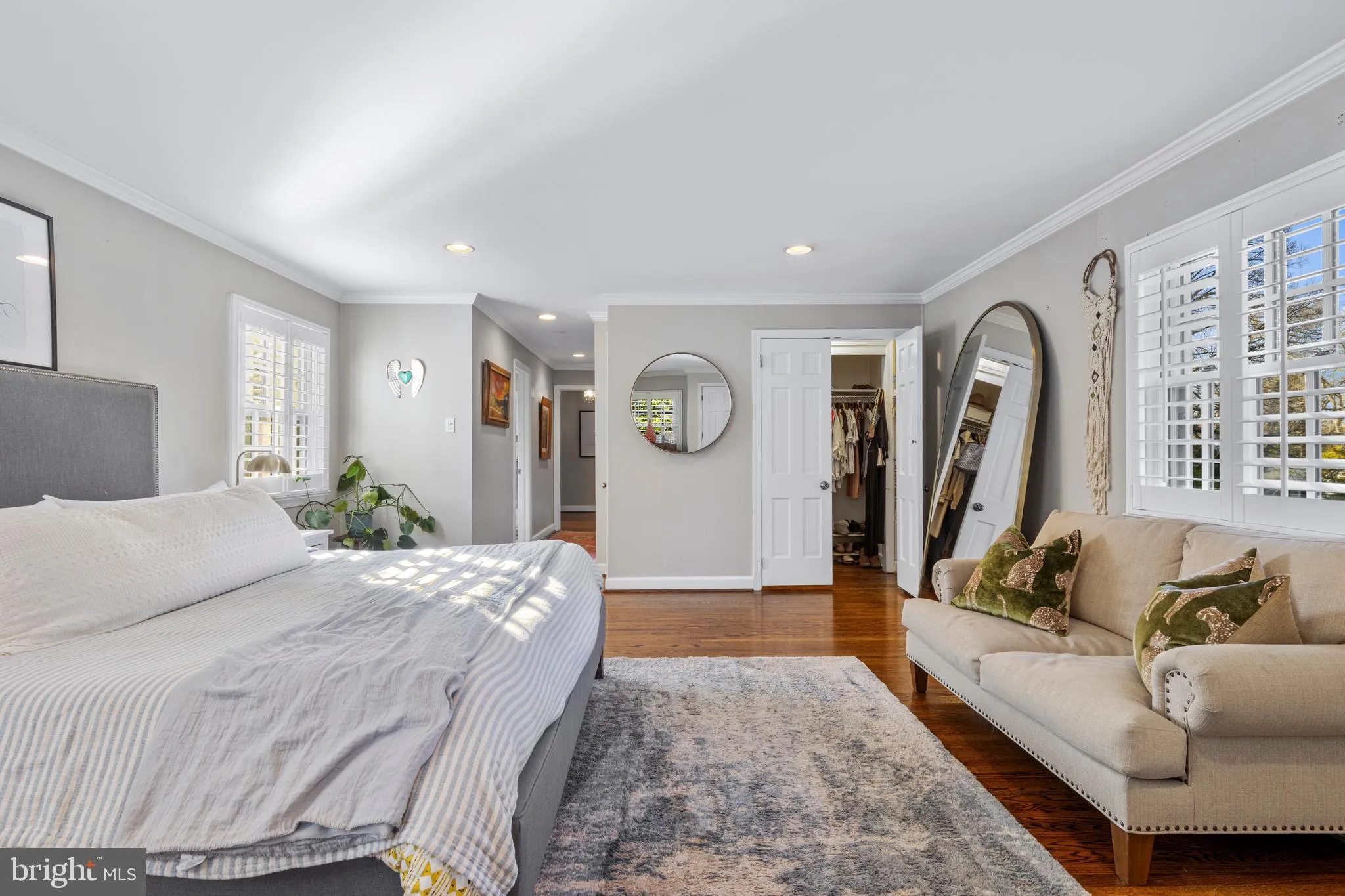 Villanova, Pennsylvania 19085, United States, 5 Bedrooms Bedrooms, ,4 BathroomsBathrooms,Residential,Pending,106388