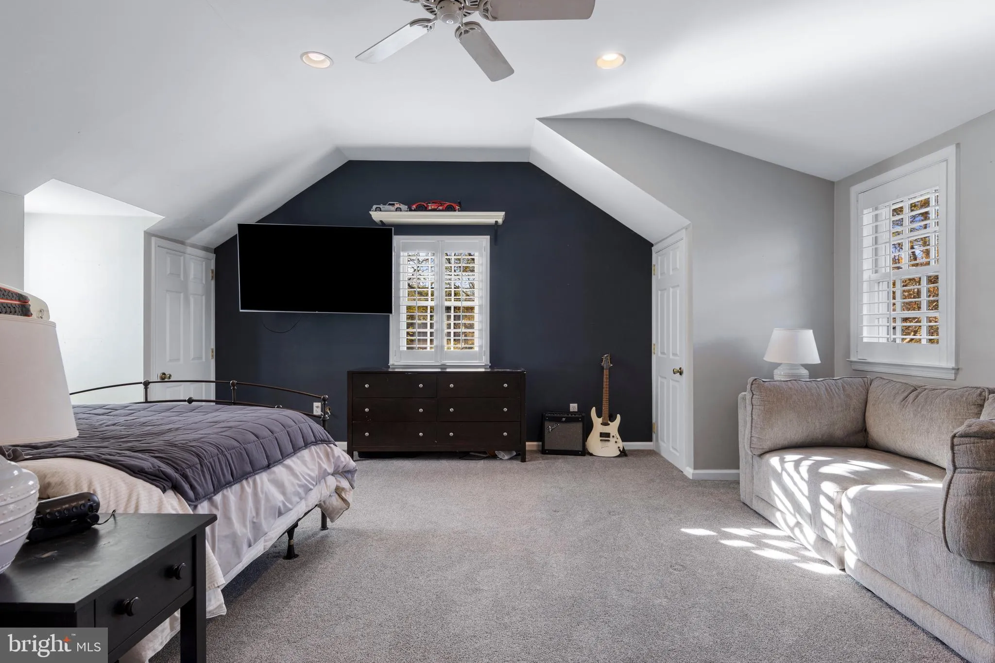 Villanova, Pennsylvania 19085, United States, 5 Bedrooms Bedrooms, ,4 BathroomsBathrooms,Residential,Pending,106388