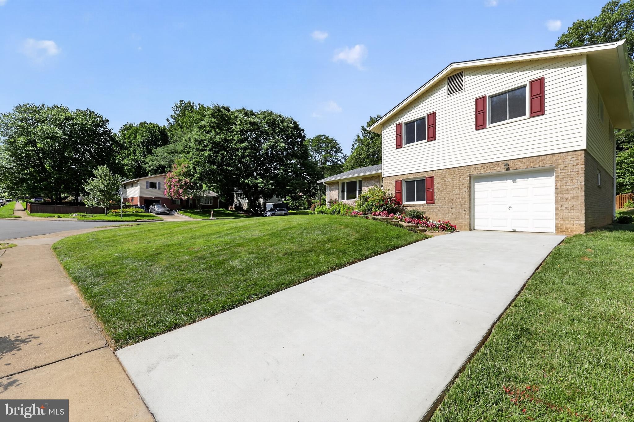 4898 WHEATSTONE DRIVE