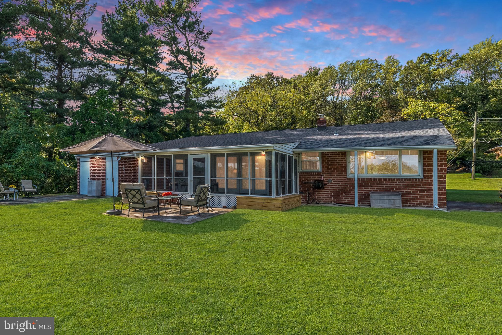 501 MARTIN LANE