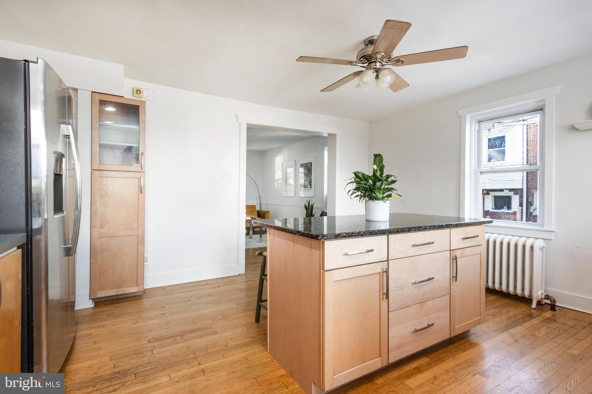 EAST FALLS - Residential