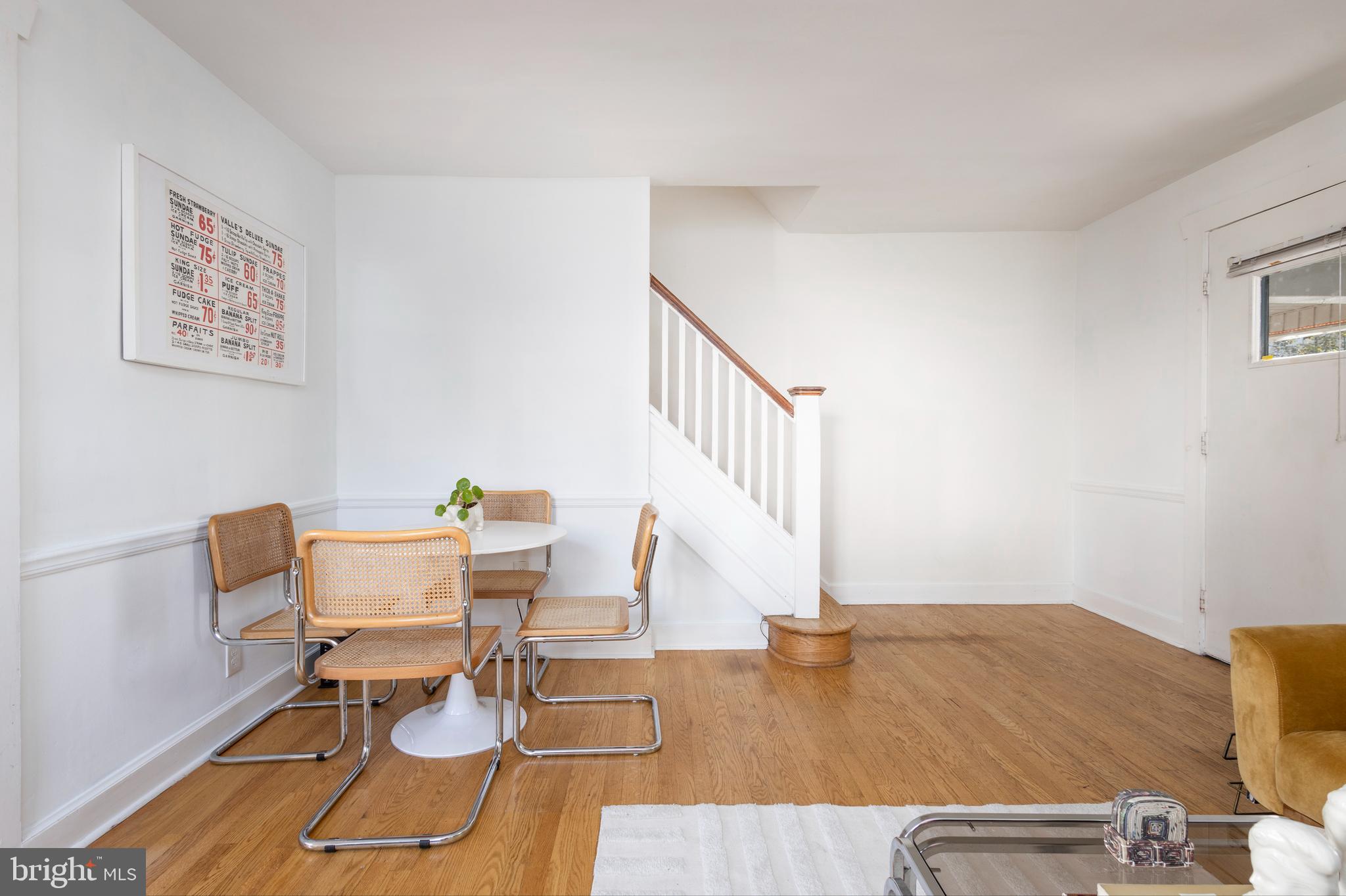 EAST FALLS - Residential