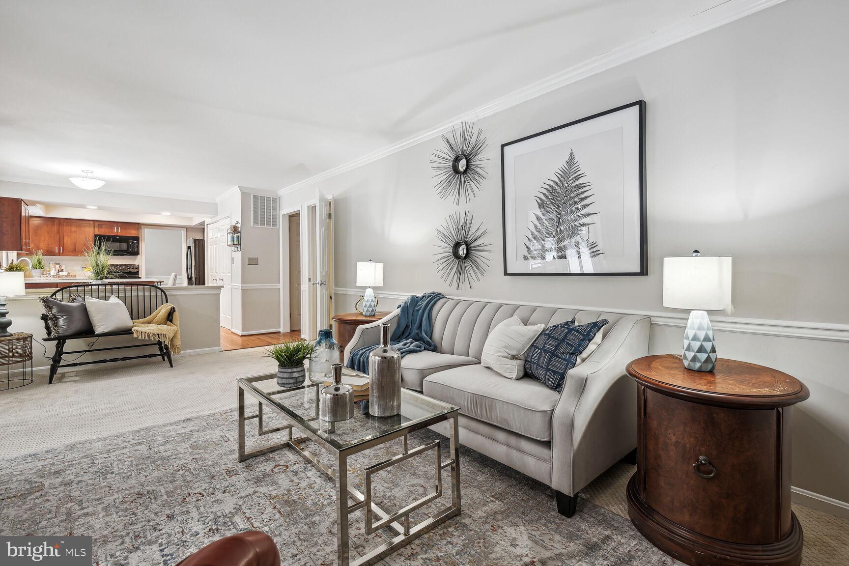 POTOMAC CHASE - Residential