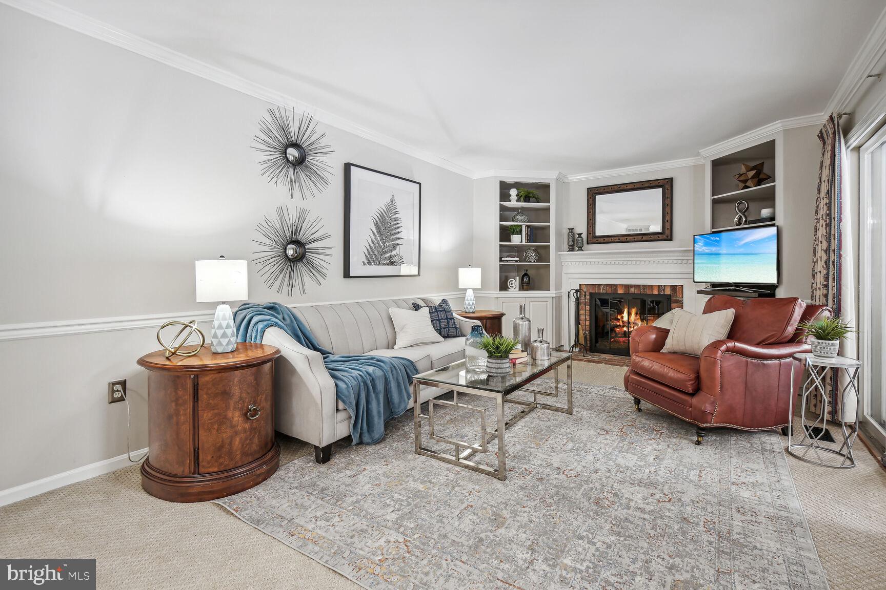 POTOMAC CHASE - Residential