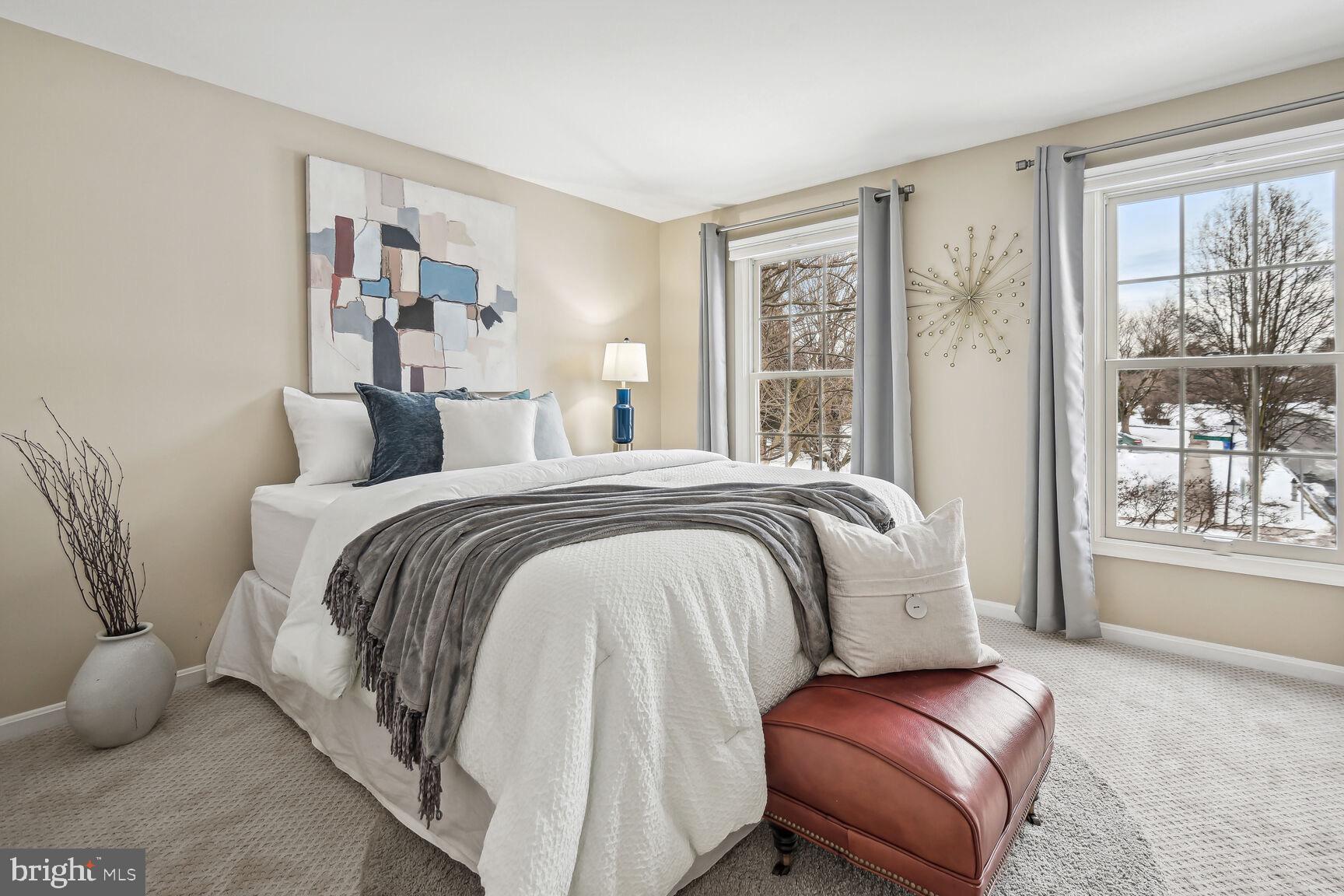 POTOMAC CHASE - Residential