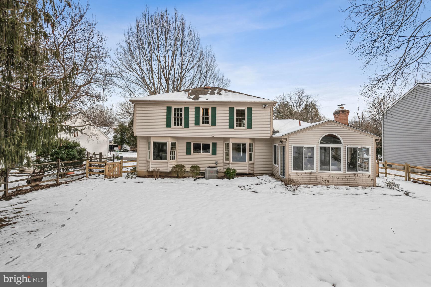 POTOMAC CHASE - Residential