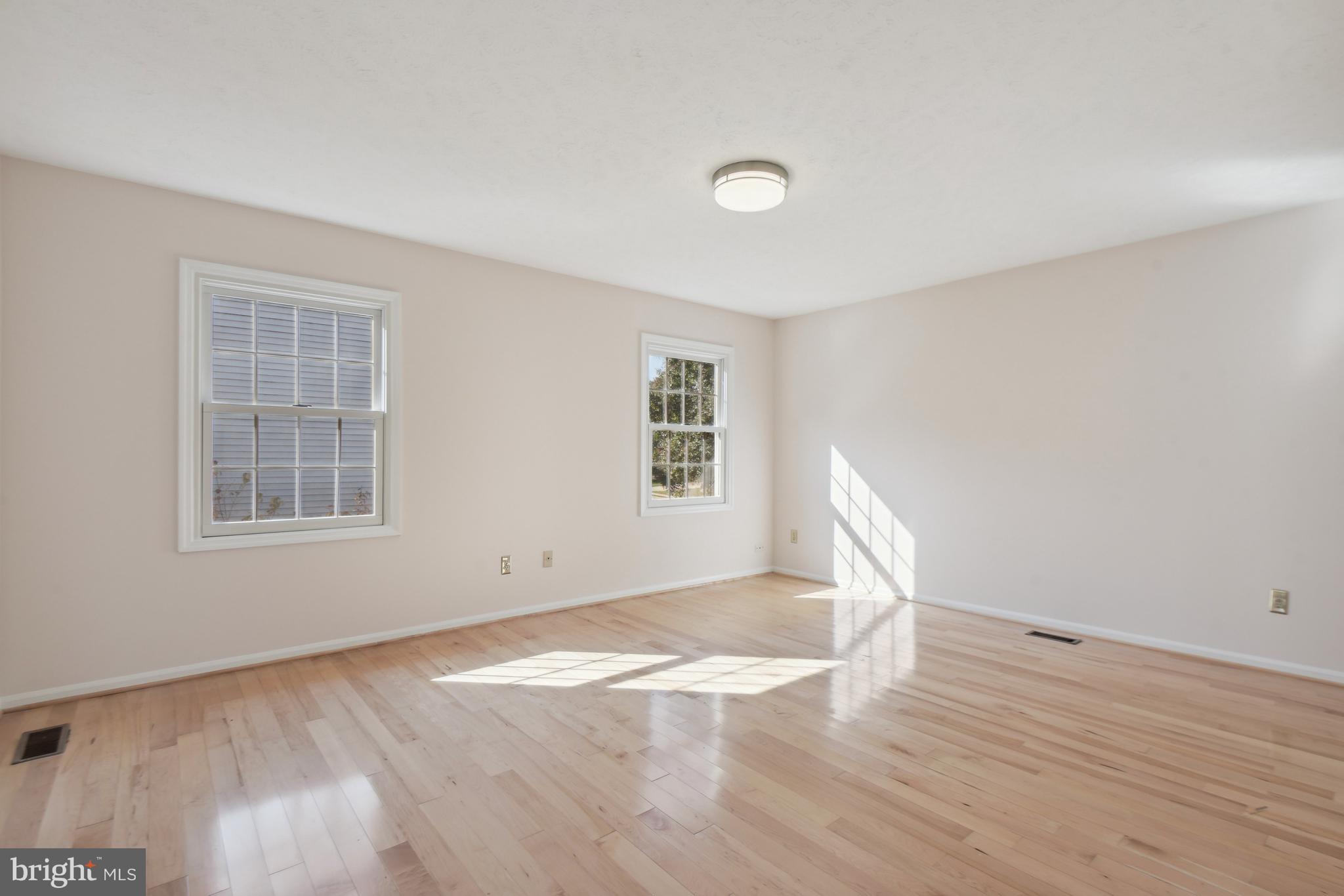 POLO FIELDS - Residential