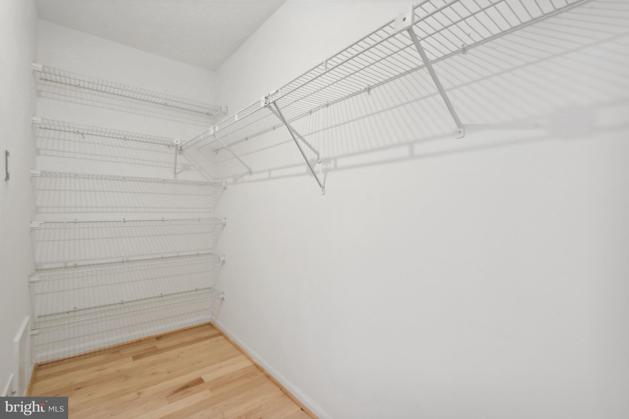 POLO FIELDS - Residential