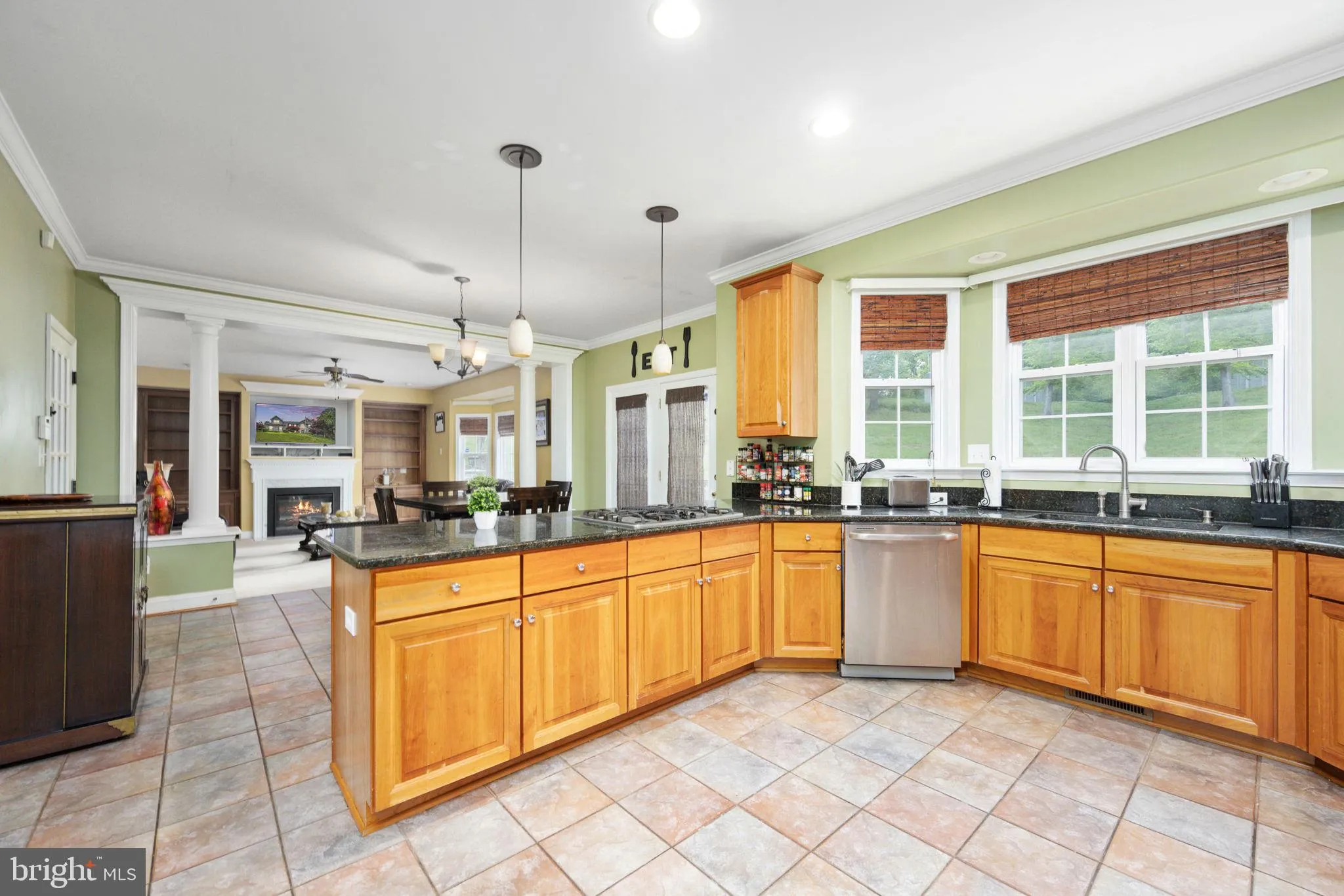 Stafford, Virginia 22554, United States, 6 Bedrooms Bedrooms, ,5 BathroomsBathrooms,Residential,Active,196361